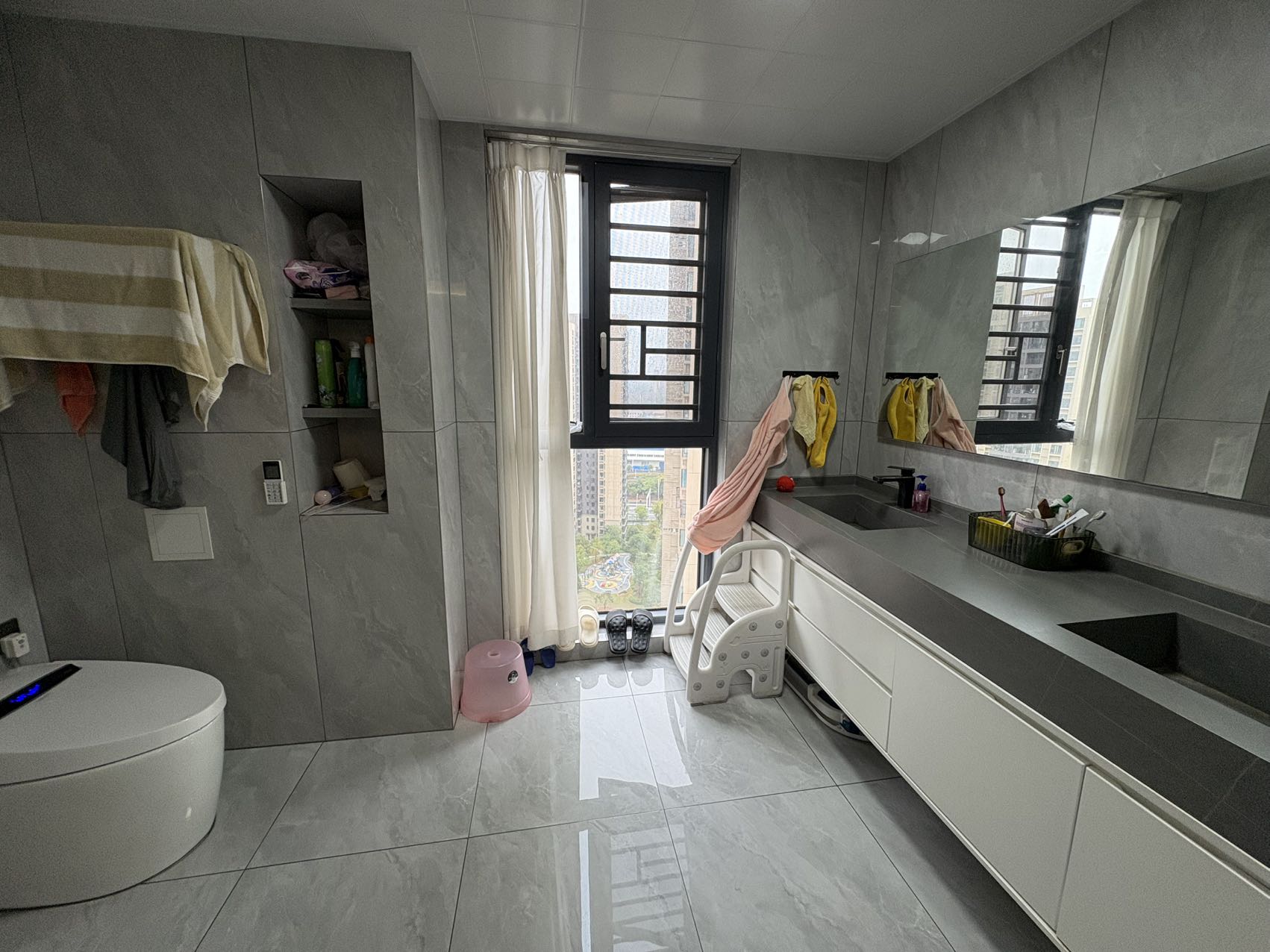 蓝溪谷  4室2厅2卫    109.0万室内图