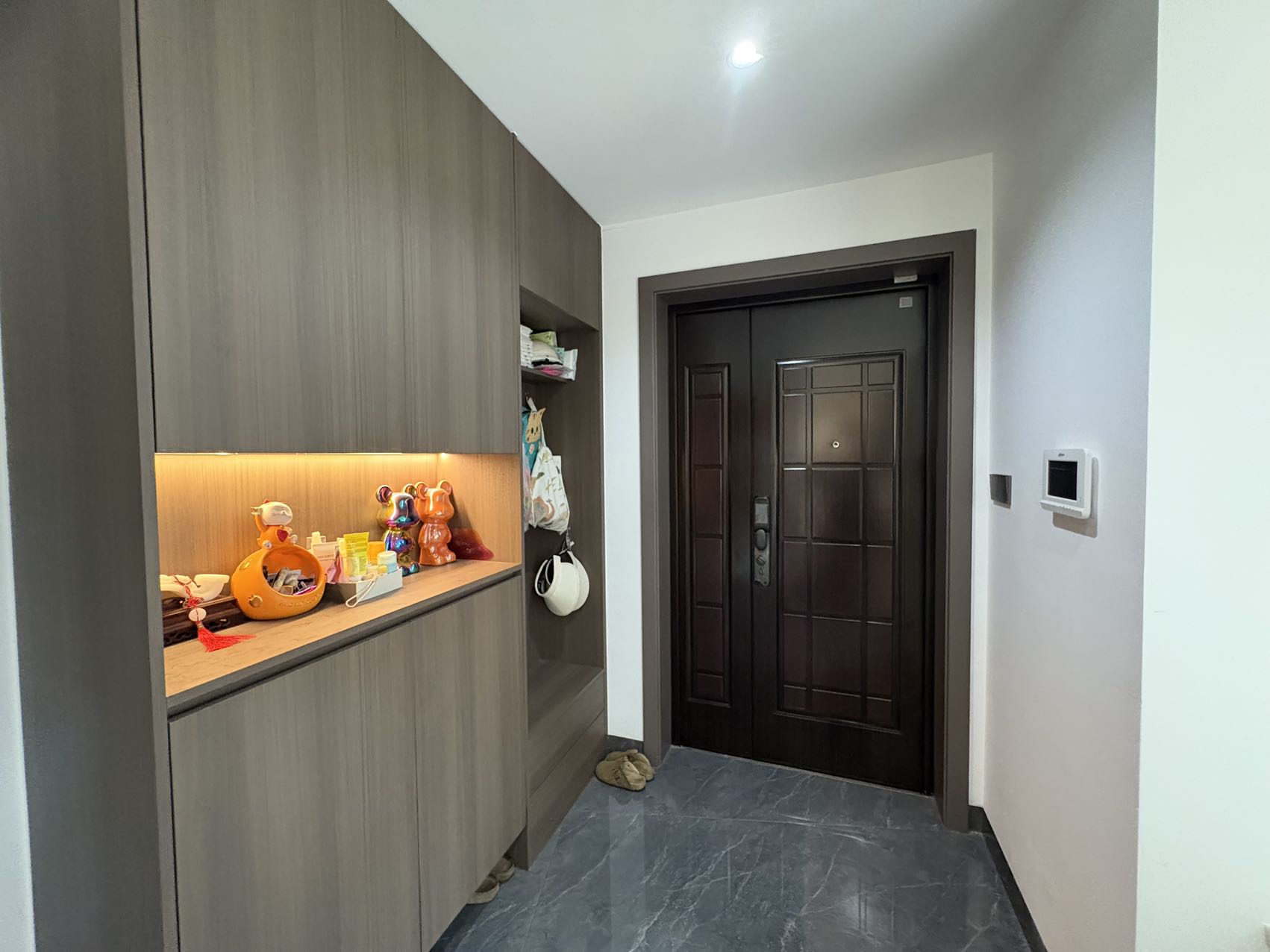 蓝溪谷  4室2厅2卫    109.0万室内图