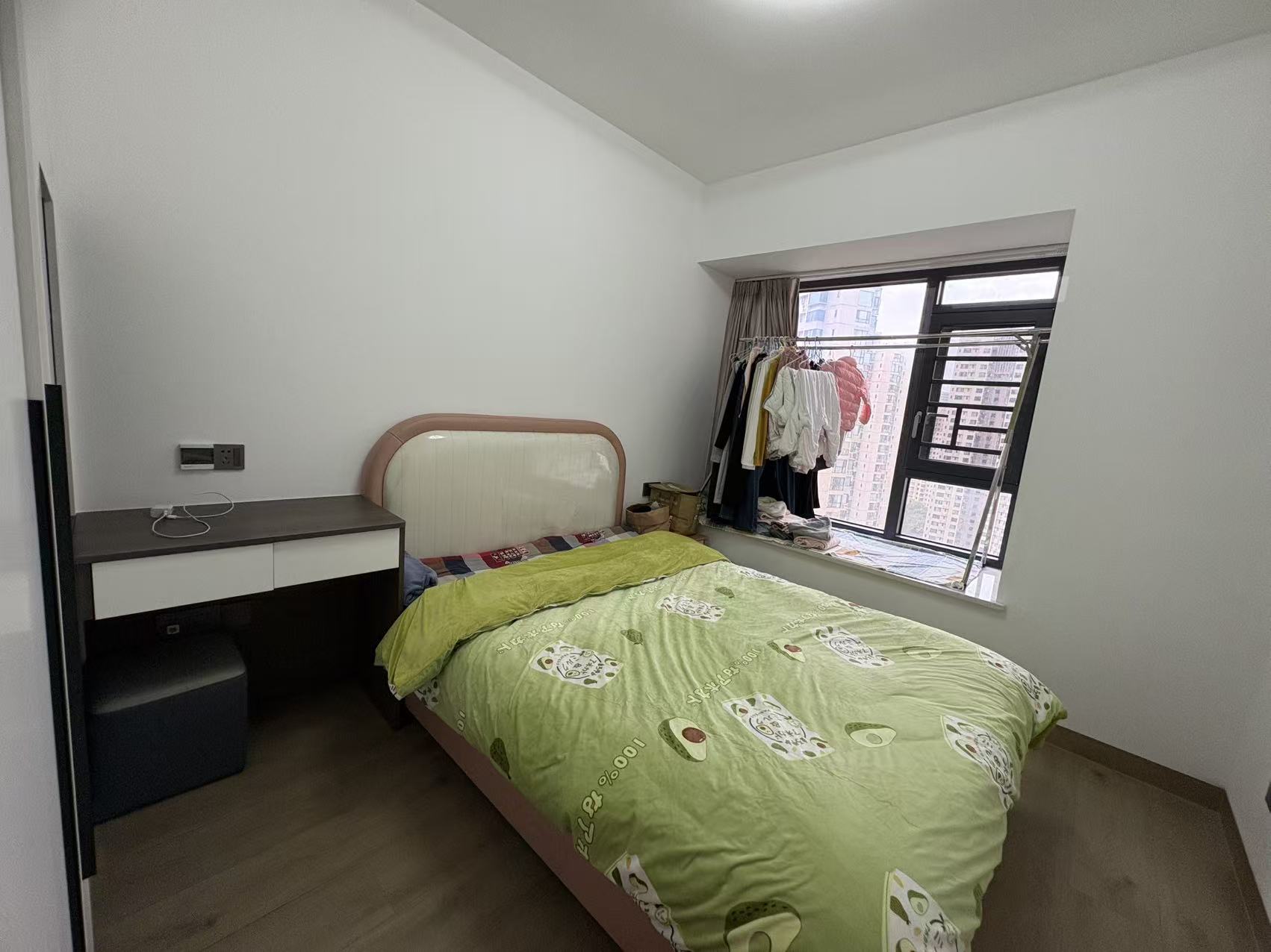 蓝溪谷  4室2厅2卫    109.0万室内图