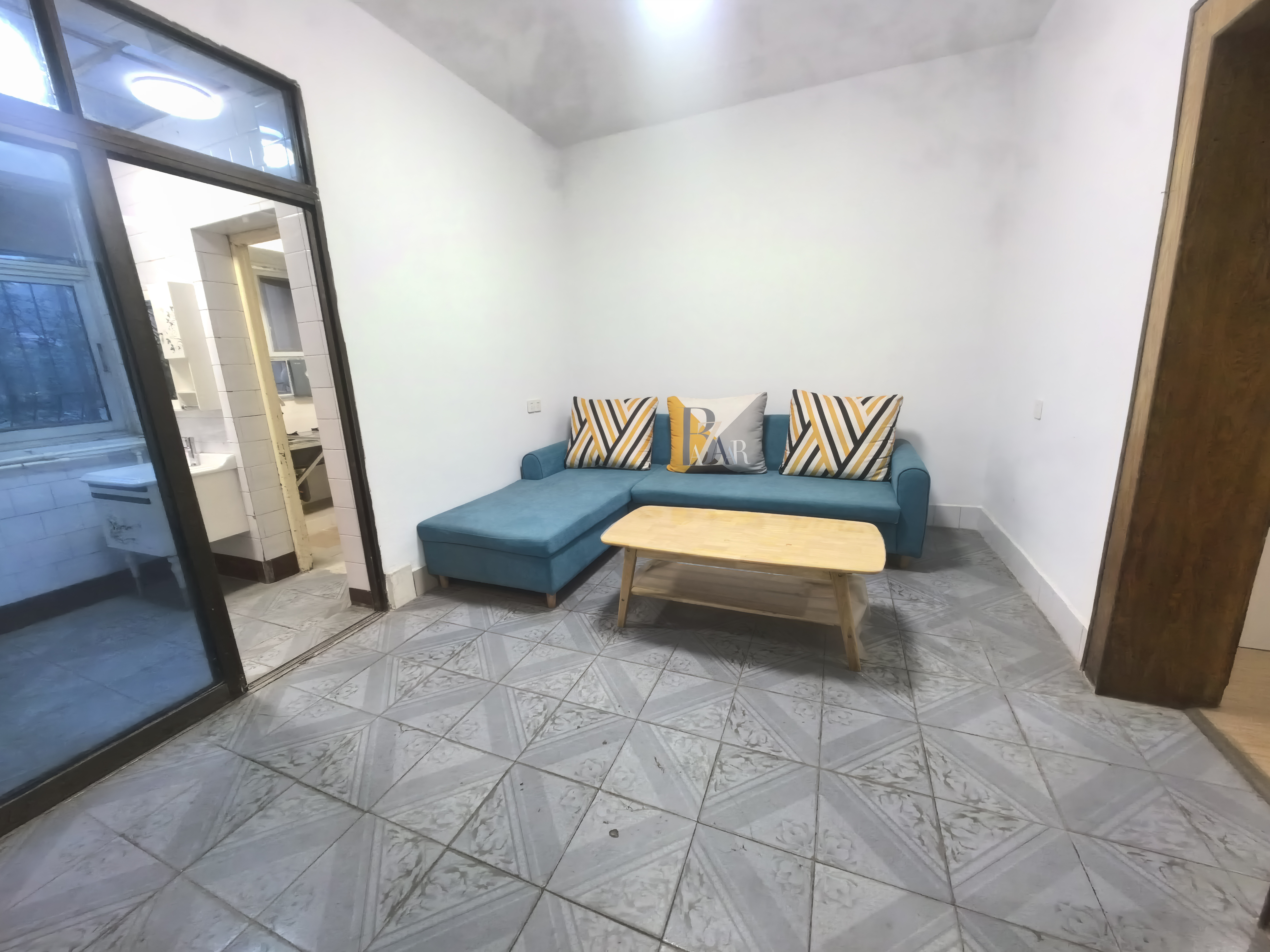 中兴村 2室2厅1卫 32.8万 中兴村 2室2厅1卫 32.8万室内图