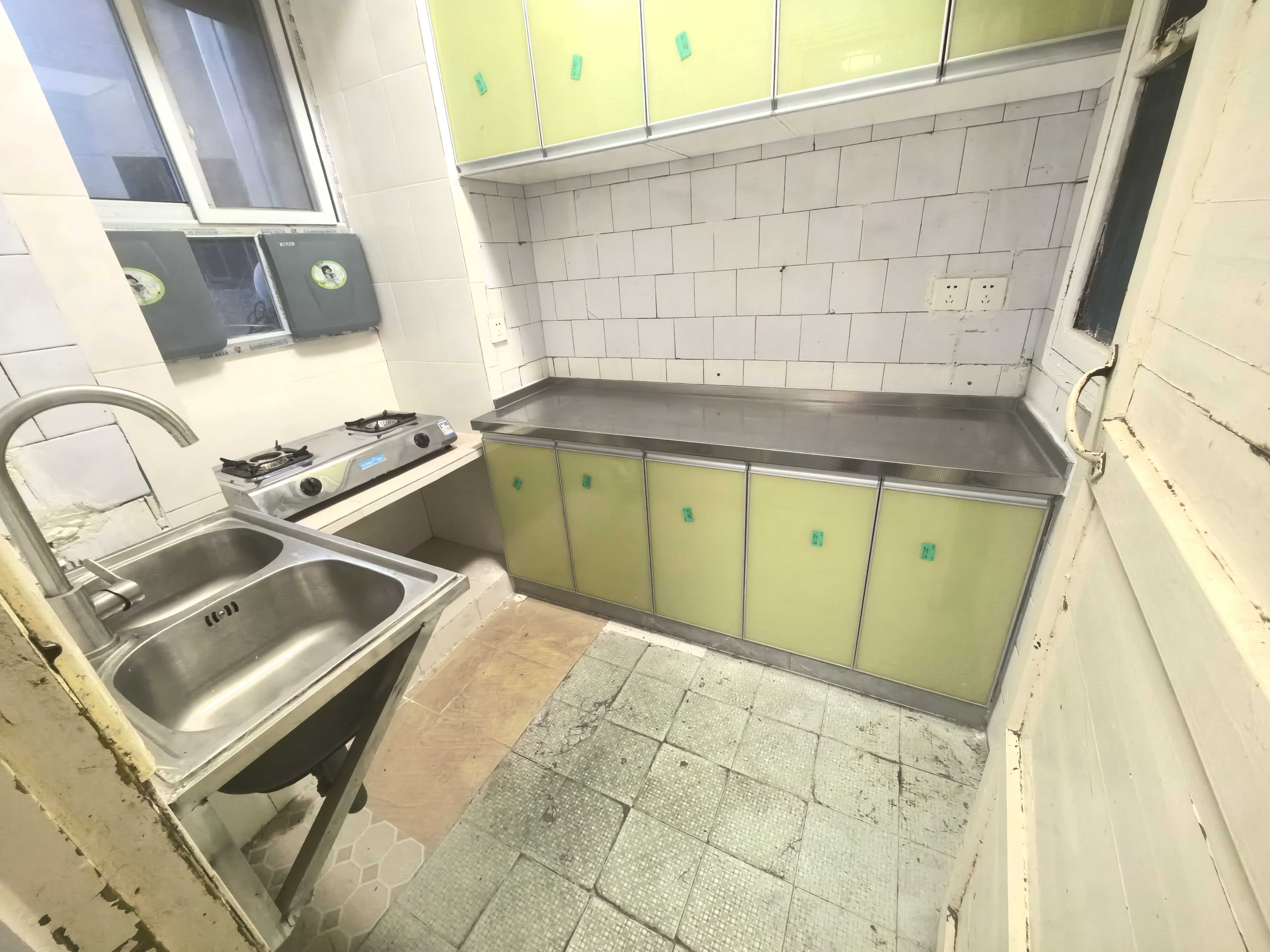 中兴村  2室2厅1卫    32.8万室内图