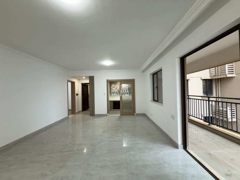 美的翰城  4室2厅2卫    118.0万