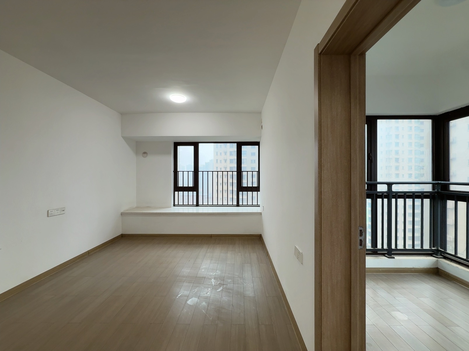 美的翰城 4室2厅2卫 118.0万 美的翰城 4室2厅2卫 118.0万室内图