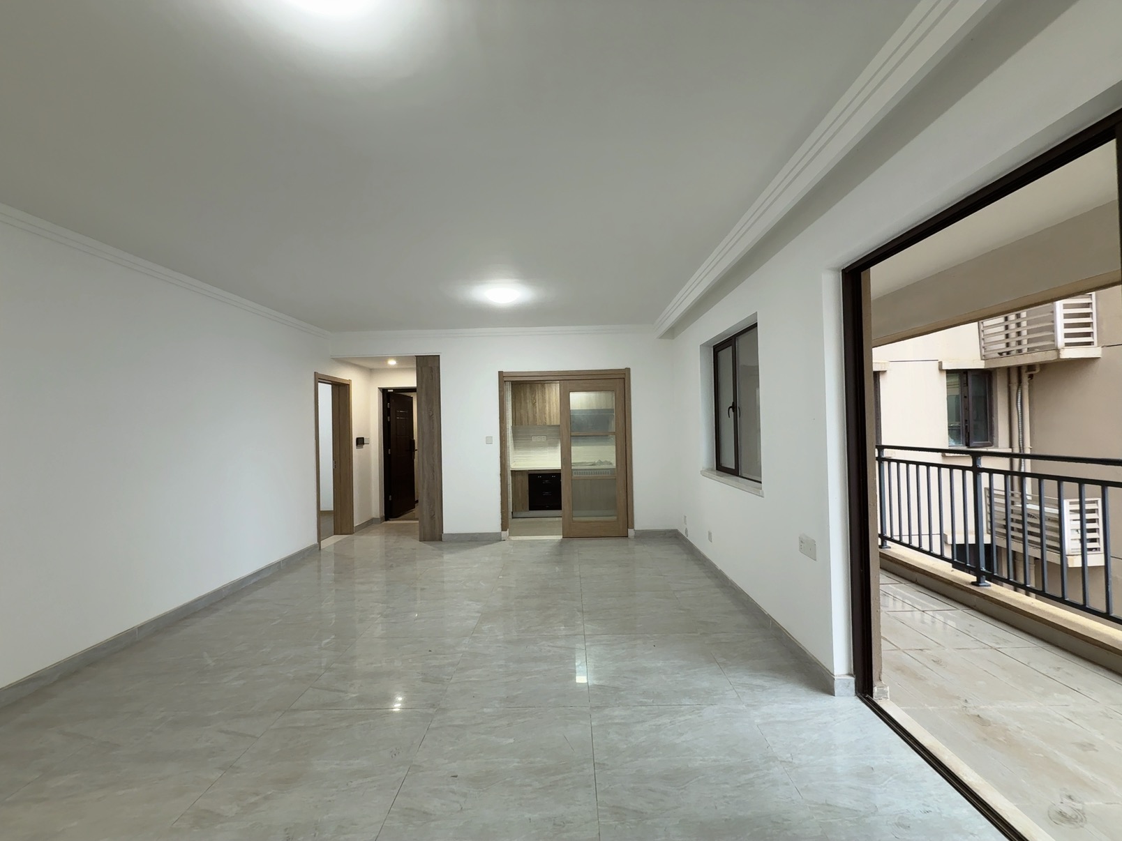 美的翰城 4室2厅2卫 118.0万 美的翰城 4室2厅2卫 118.0万室内图