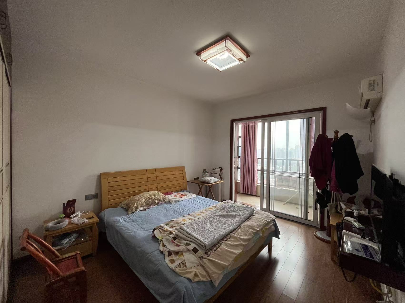 流金岁月-华晨国际 3室2厅2卫 90.0万 流金岁月-华晨国际 3室2厅2卫 90.0万室内图