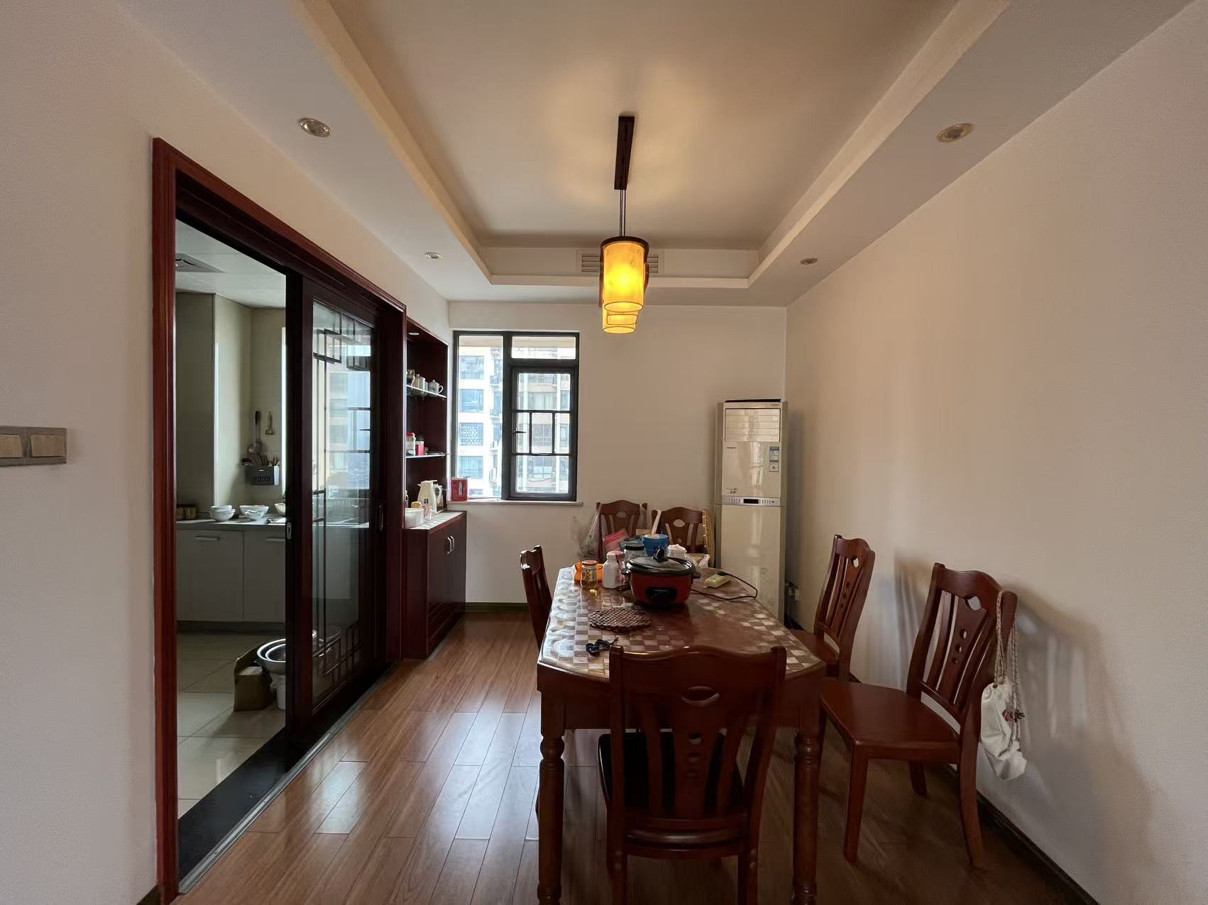 流金岁月-华晨国际  3室2厅2卫    90.0万室内图