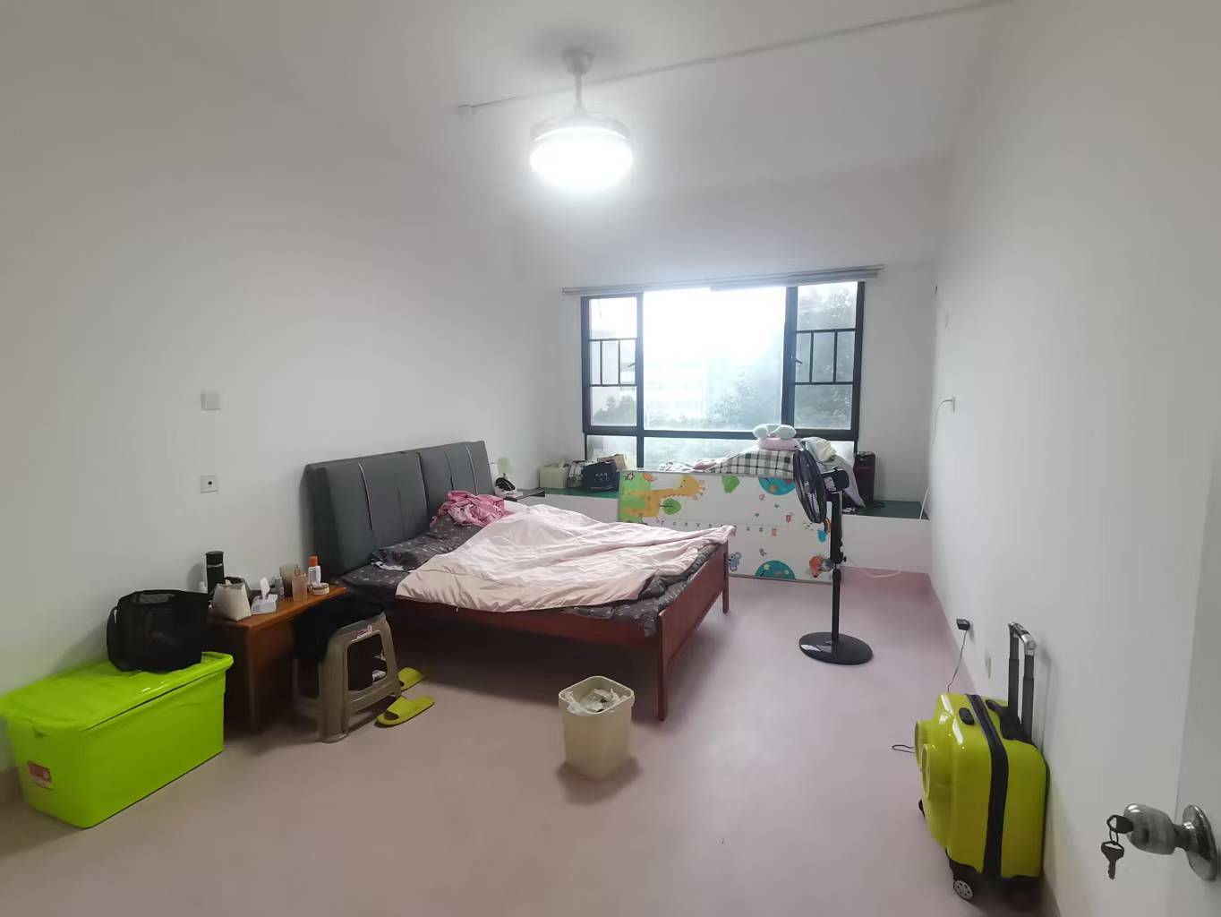 经世龙城  4室2厅2卫    75.0万室内图