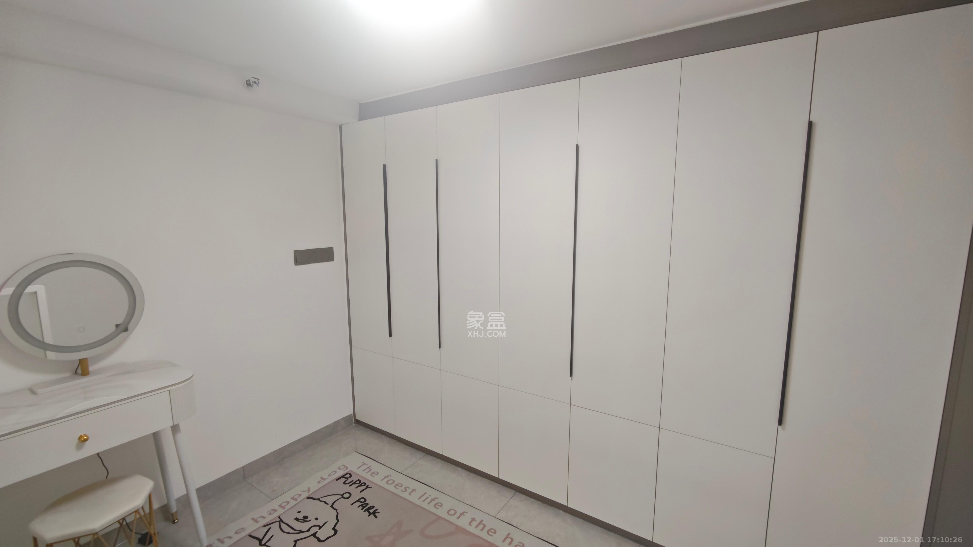 卓越伊景寓  2室1厅1卫    1900.0元/月室内图