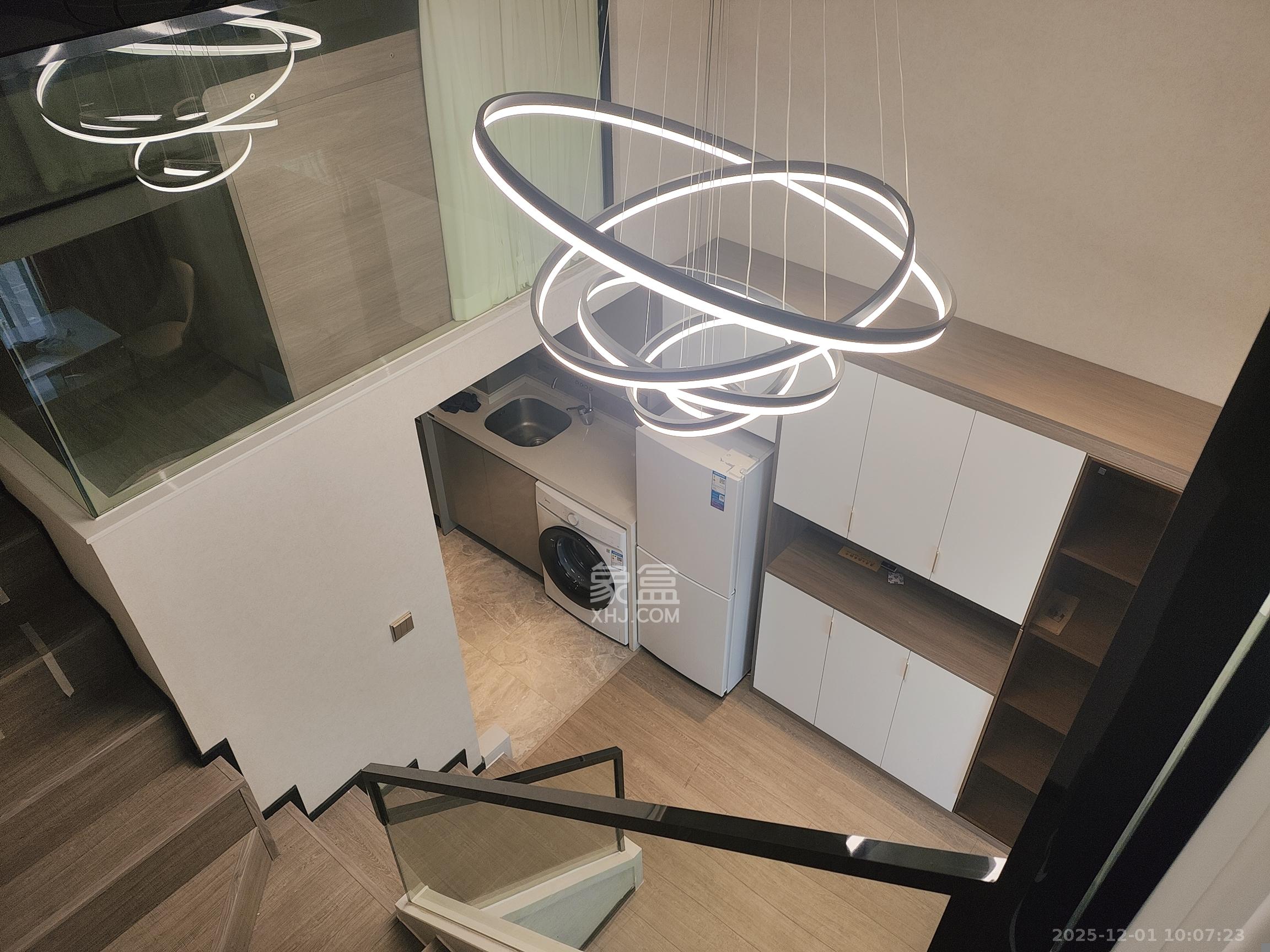 中一鲲出（鲲鹏府）  1室0厅0卫    2400.0元/月室内图