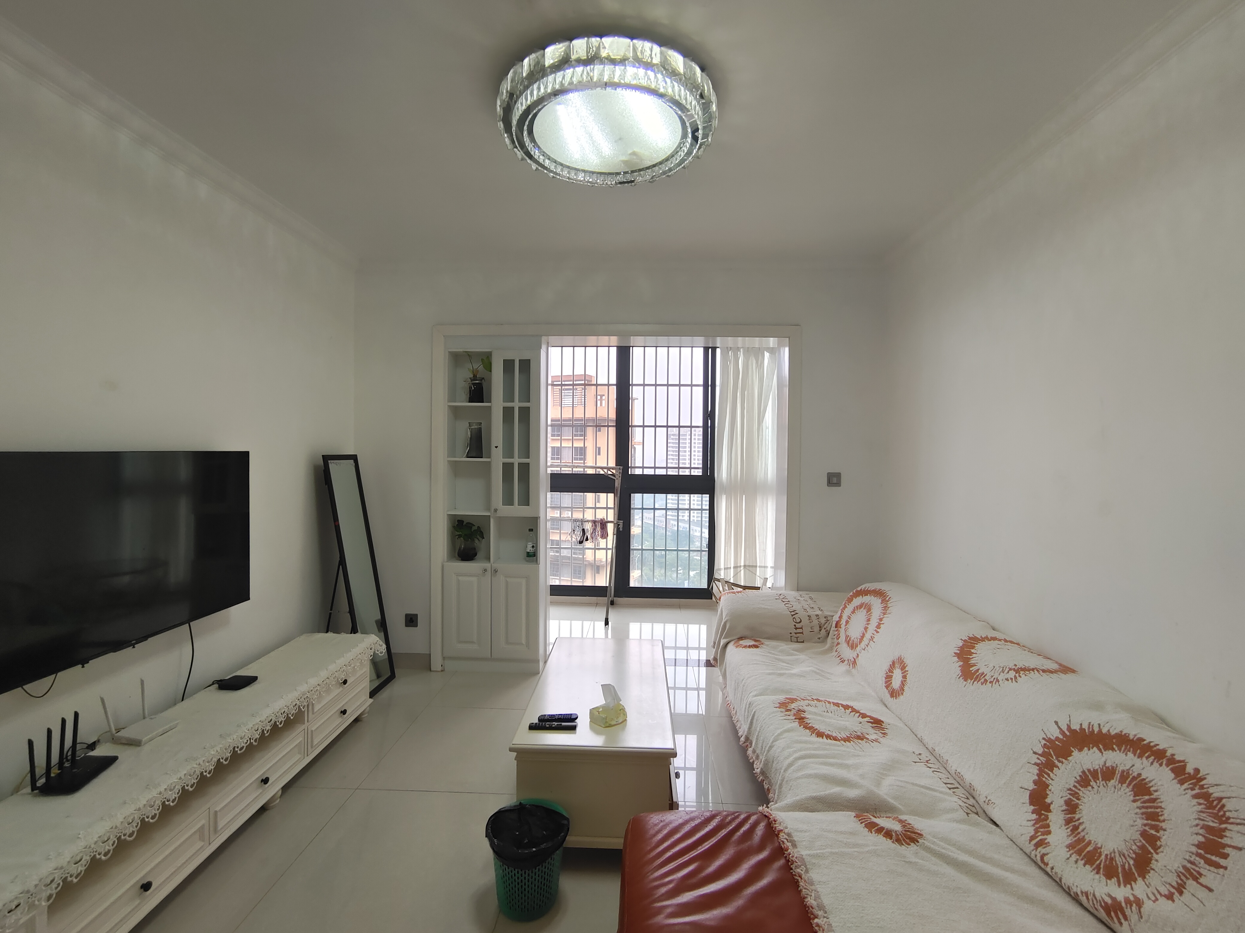 昌茂城邦  2室1厅1卫    2600.0元/月