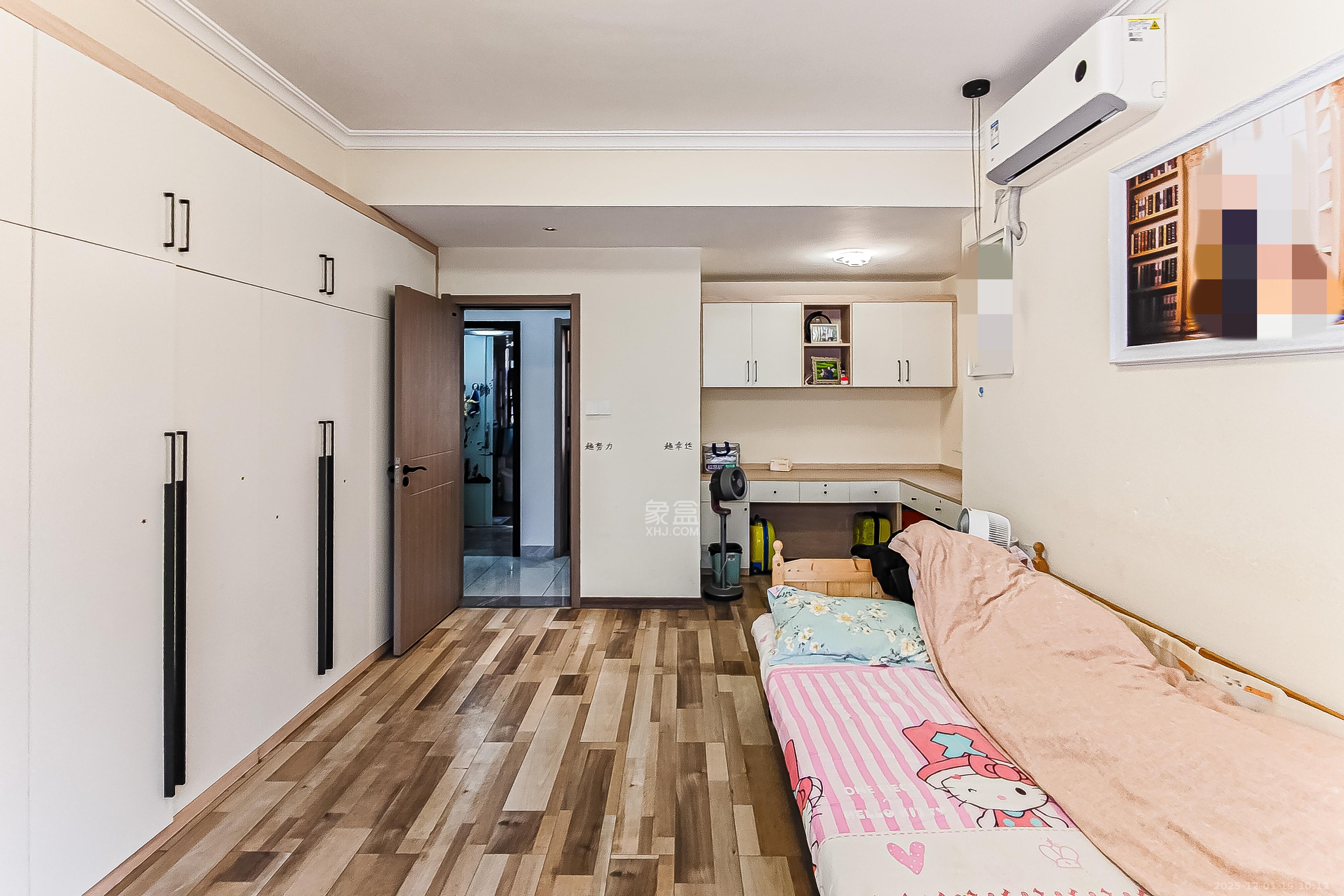 长盛岚庭 3室2厅2卫 118.0万 长盛岚庭 3室2厅2卫 118.0万卧室