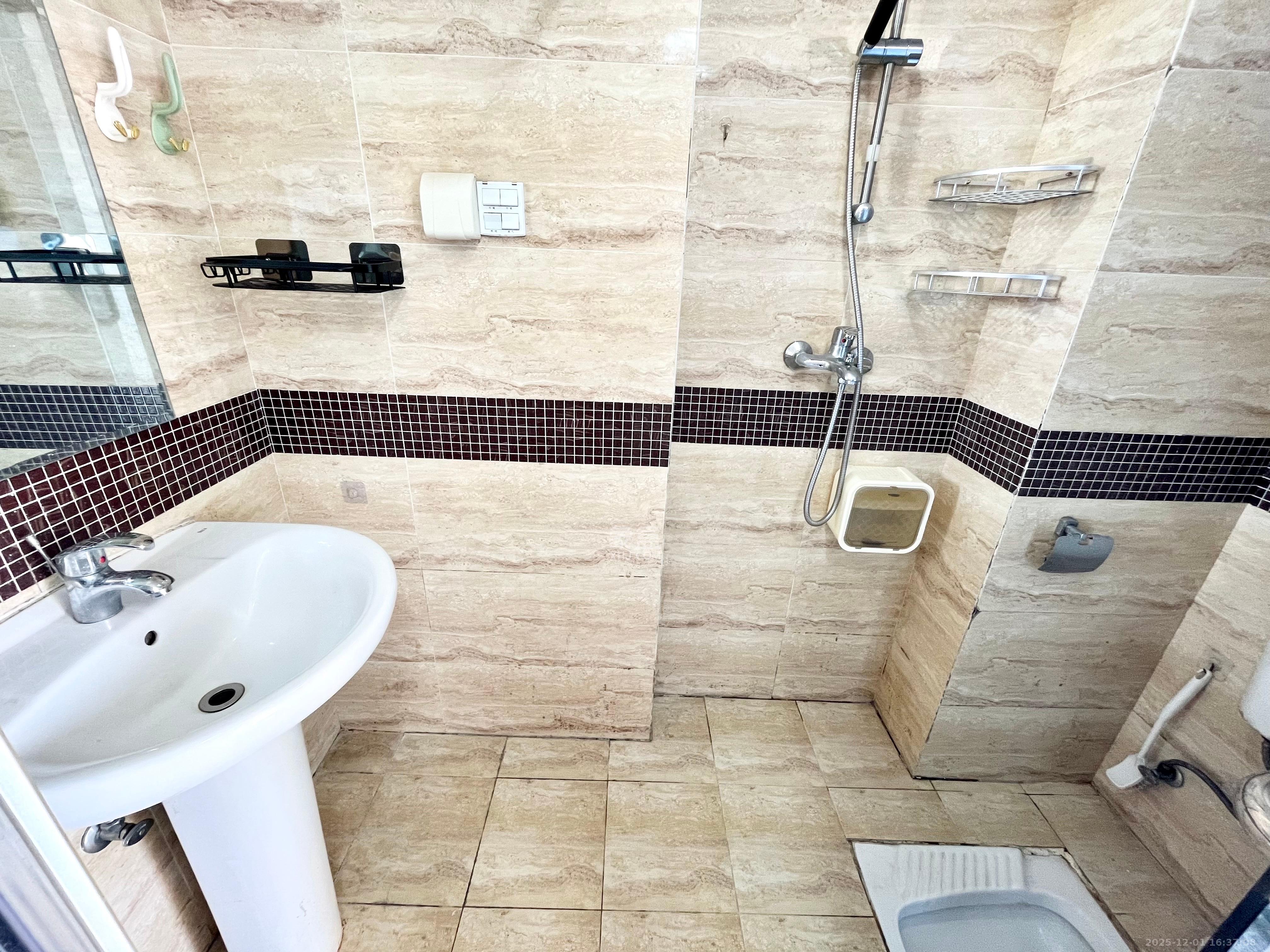 万科城 1室1厅1卫 1350.0元/月 万科城 1室1厅1卫 1350.0元/月室内图