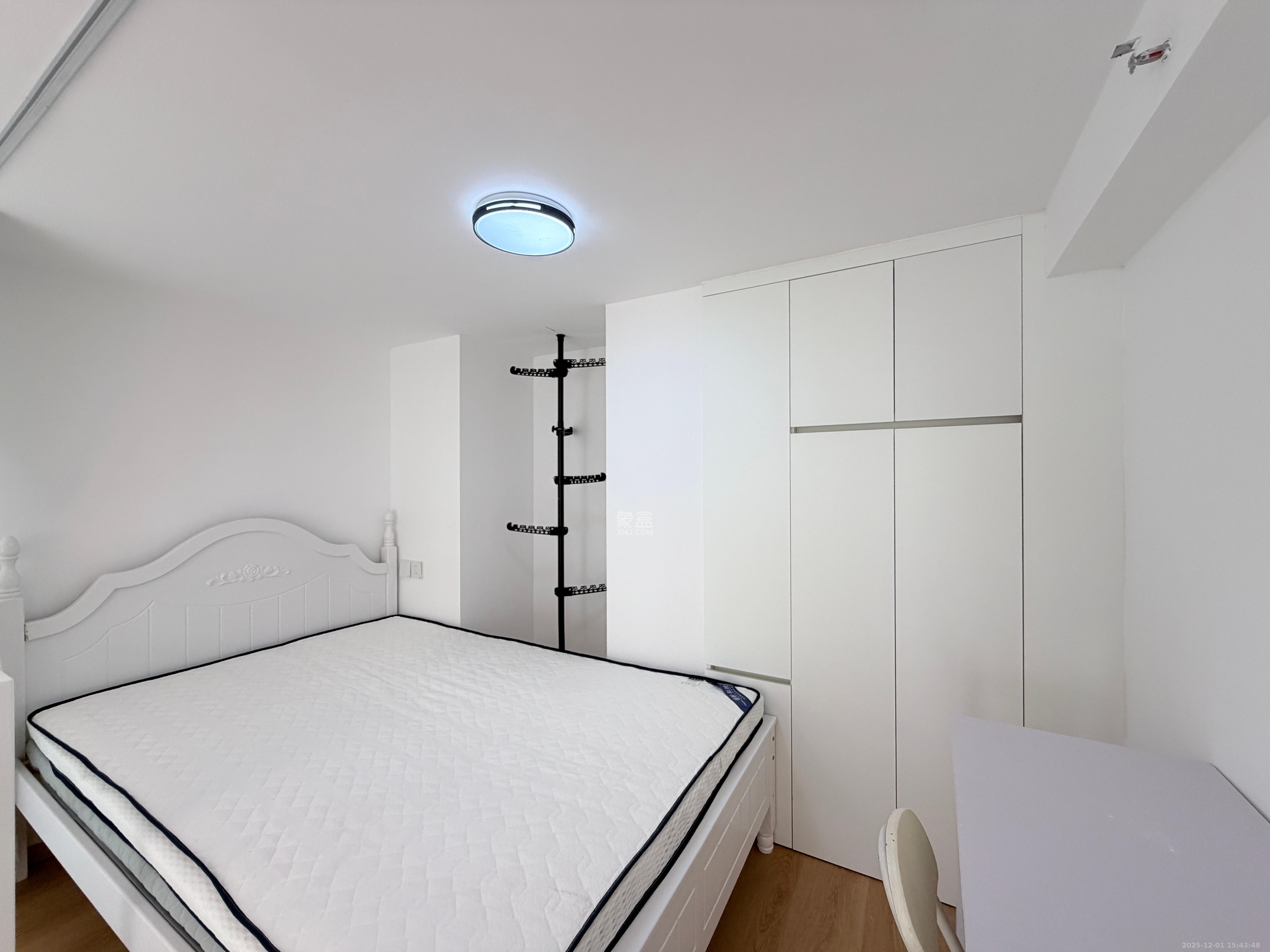 金地峯范 1室0厅0卫 2100.0元/月 金地峯范 1室0厅0卫 2100.0元/月室内图