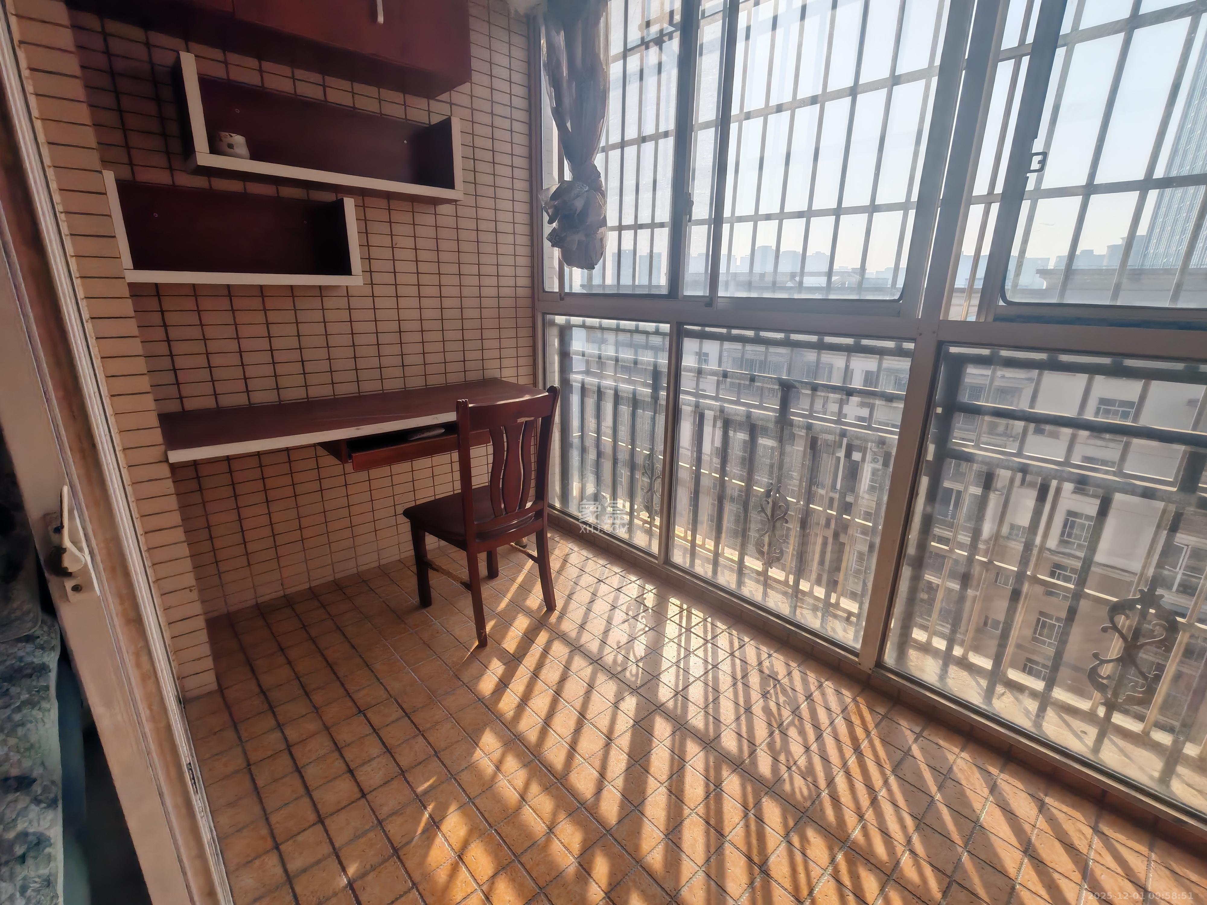 城市山水豪园(山水城市风景) 2室2厅1卫 2000.0元/月 城市山水豪园(山水城市风景) 2室2厅1卫 2000.0元/月室内图