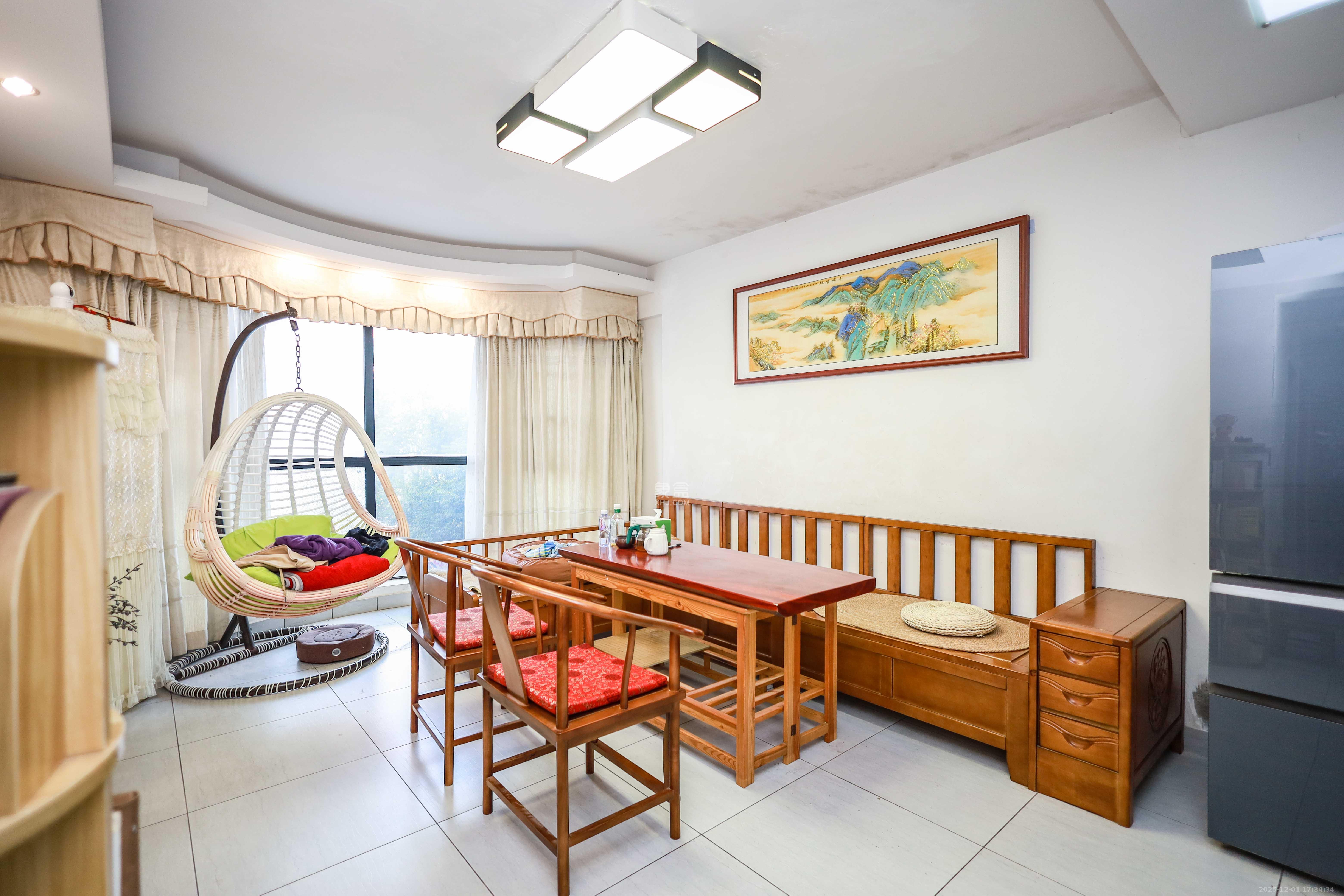 永祺西京 3室2厅2卫 98.0万 永祺西京 3室2厅2卫 98.0万客厅