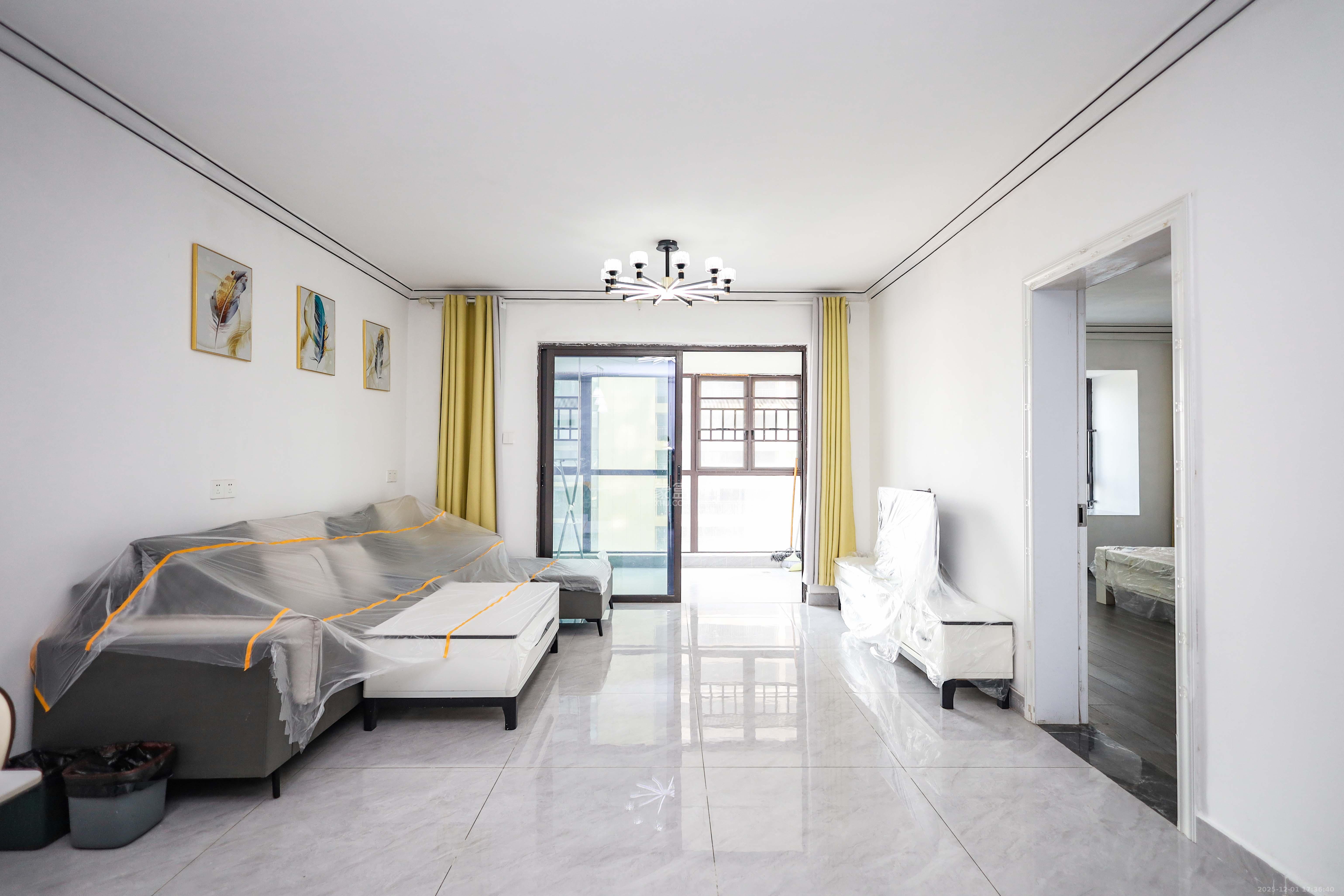 金辉优步花园 3室2厅2卫 112.0万 金辉优步花园 3室2厅2卫 112.0万客厅