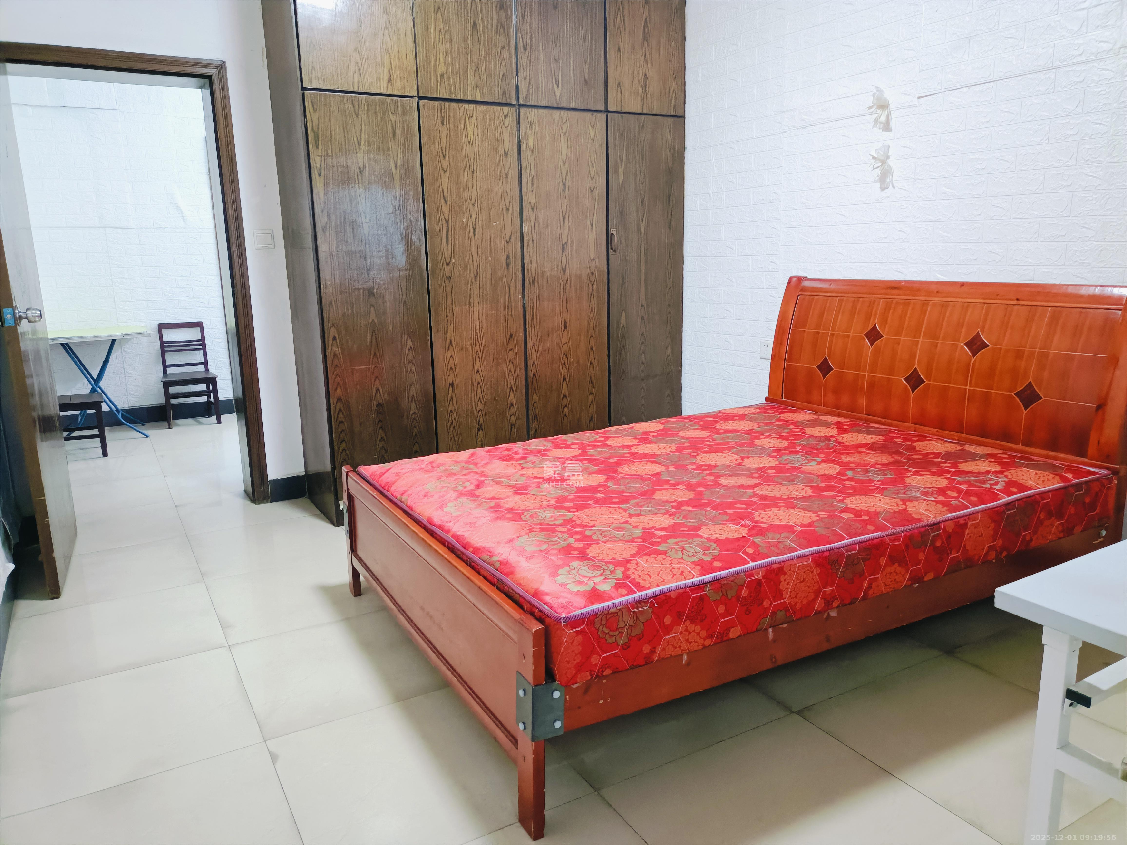 东风一村社区房(王家垅) 1室1厅1卫 1100.0元/月 东风一村社区房(王家垅) 1室1厅1卫 1100.0元/月室内图