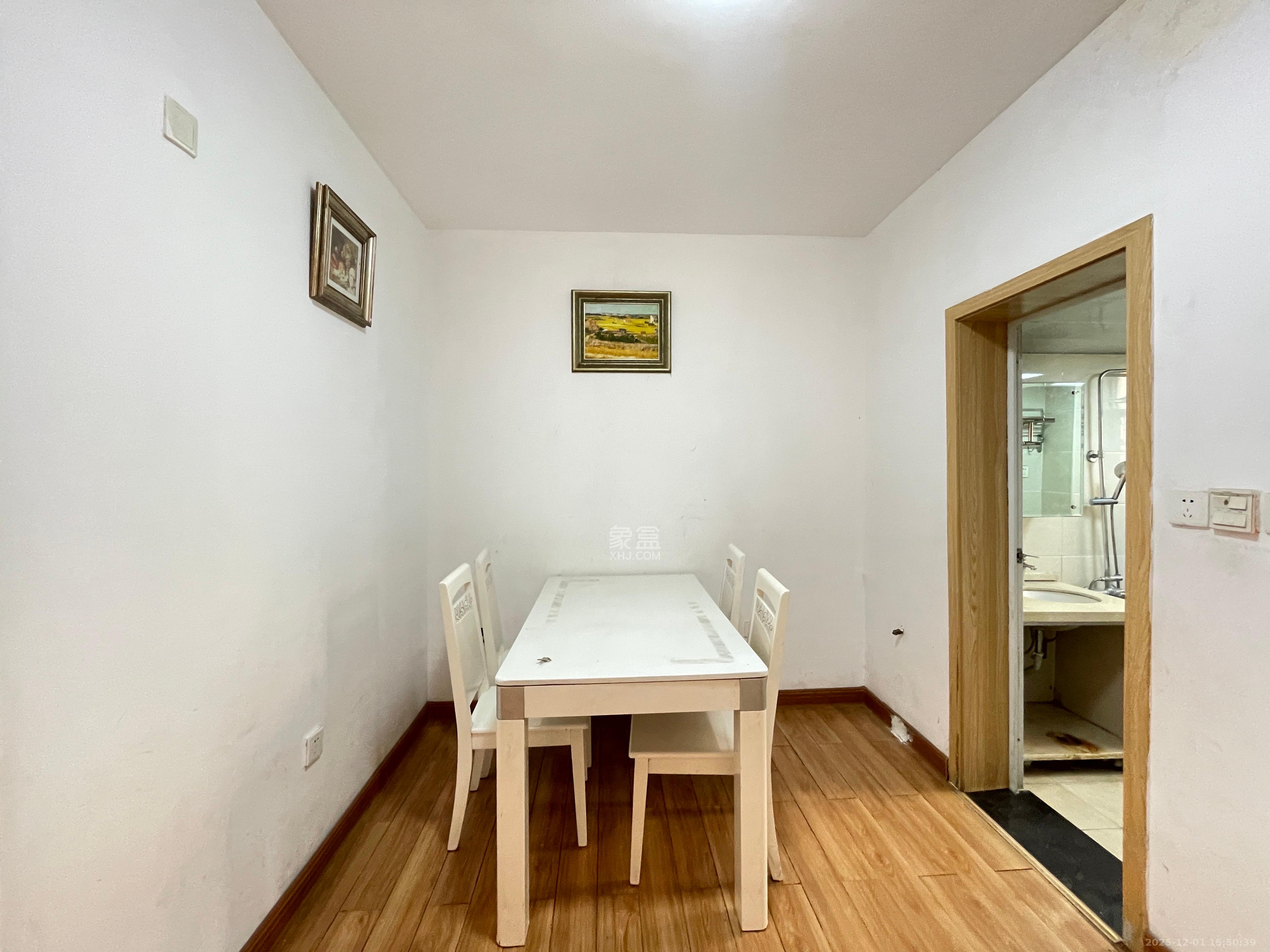 南园小区 2室1厅1卫 1600.0元/月 南园小区 2室1厅1卫 1600.0元/月室内图