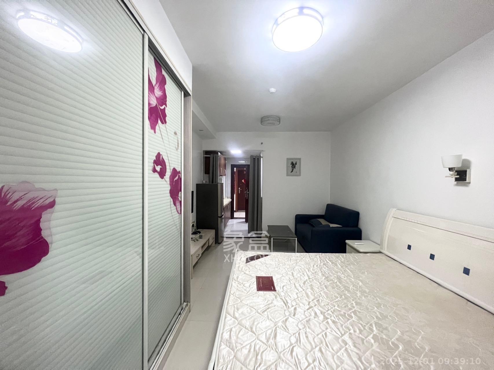 保利麓谷林语I区 1室1厅1卫 1400.0元/月 保利麓谷林语I区 1室1厅1卫 1400.0元/月室内图