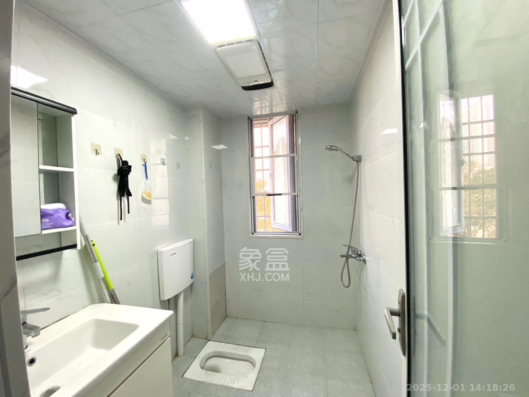 星城新宇川河苑 3室1厅1卫 1800.0元/月 星城新宇川河苑 3室1厅1卫 1800.0元/月室内图