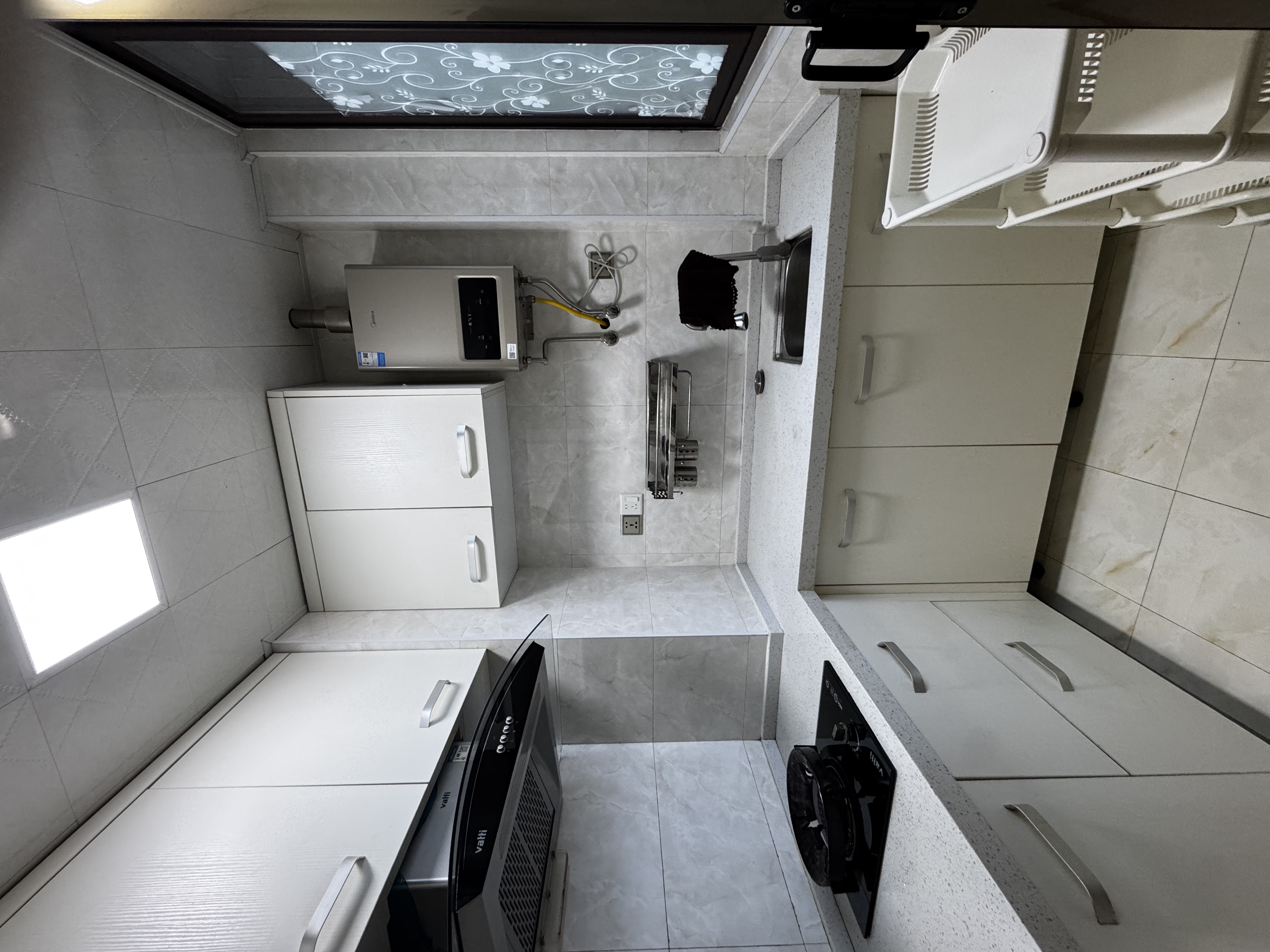 英伦首府金域豪廷  1室1厅1卫    1200.0元/月室内图