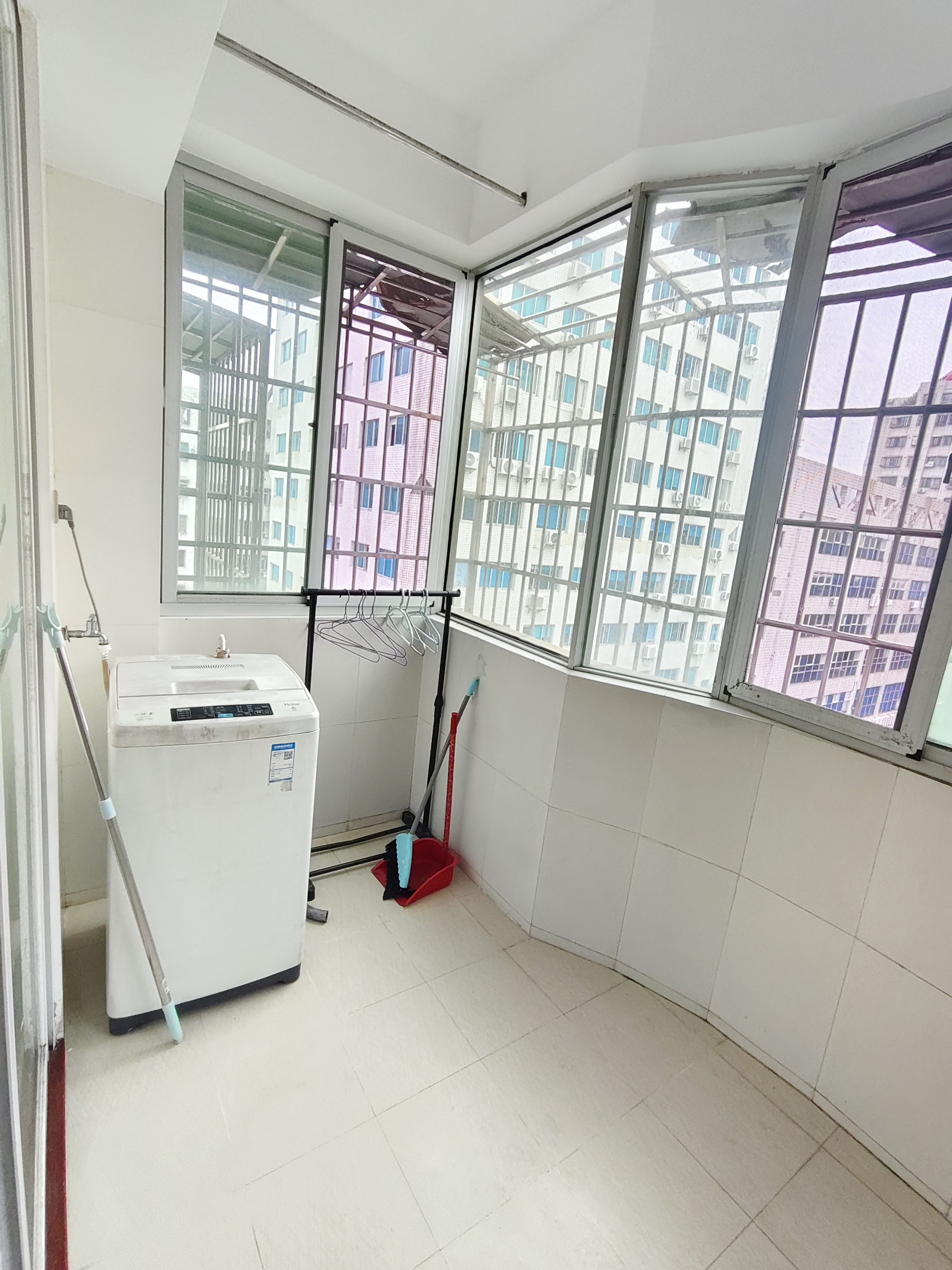 沁雅家园 2室2厅1卫 1700.0元/月 沁雅家园 2室2厅1卫 1700.0元/月室内图