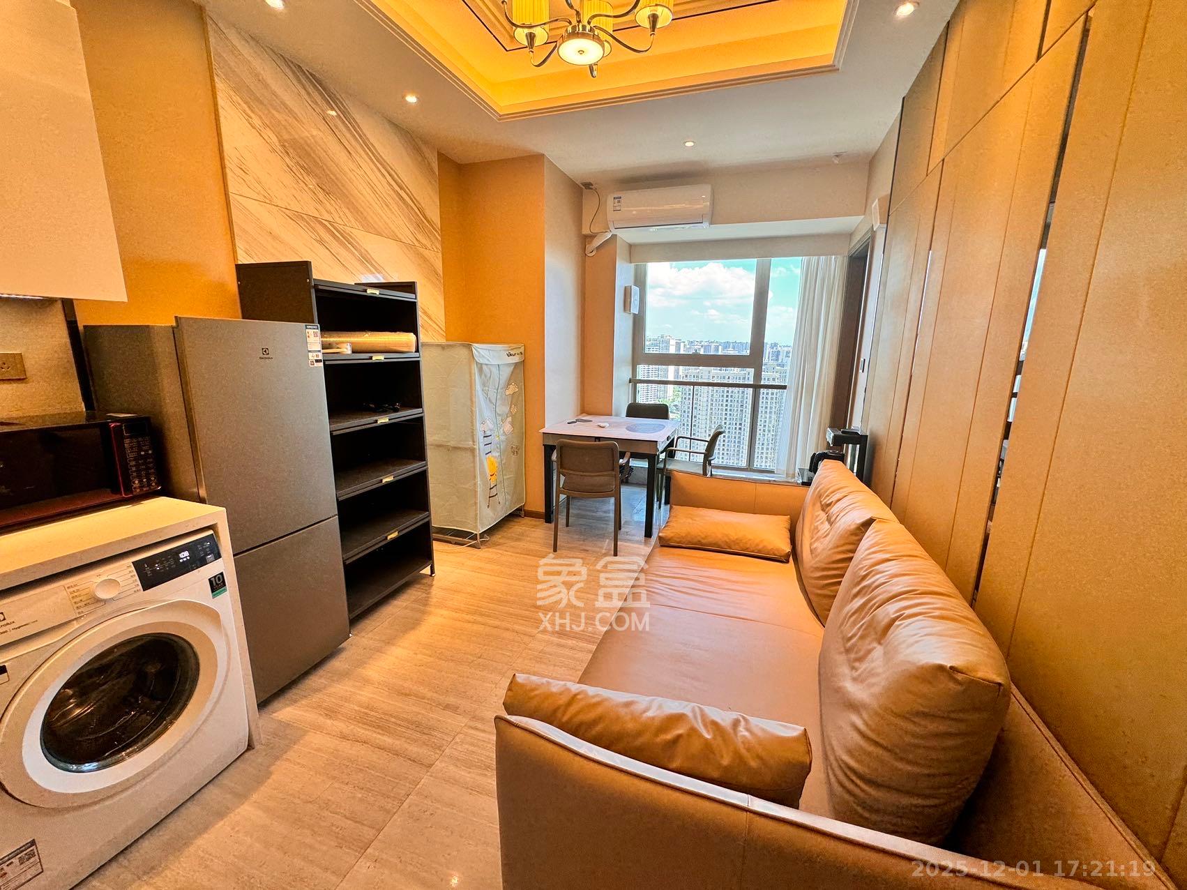 恒大誉府（融誉商业中心）  1室0厅0卫    2100.0元/月