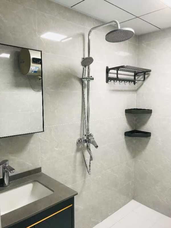 俊景万和城 1室1厅1卫 1300.0元/月 俊景万和城 1室1厅1卫 1300.0元/月室内图