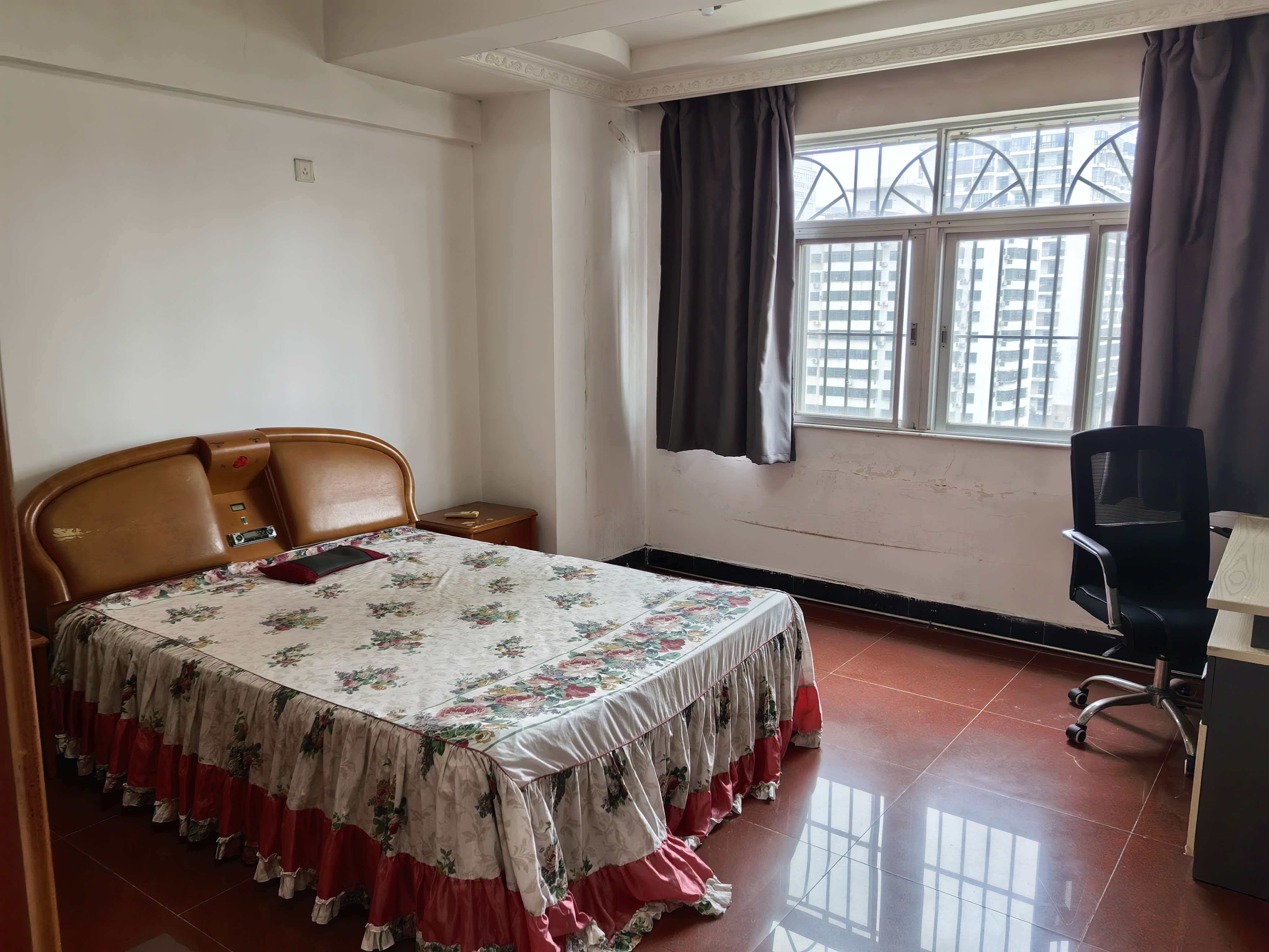 电力村  3室2厅1卫    2200.0元/月室内图