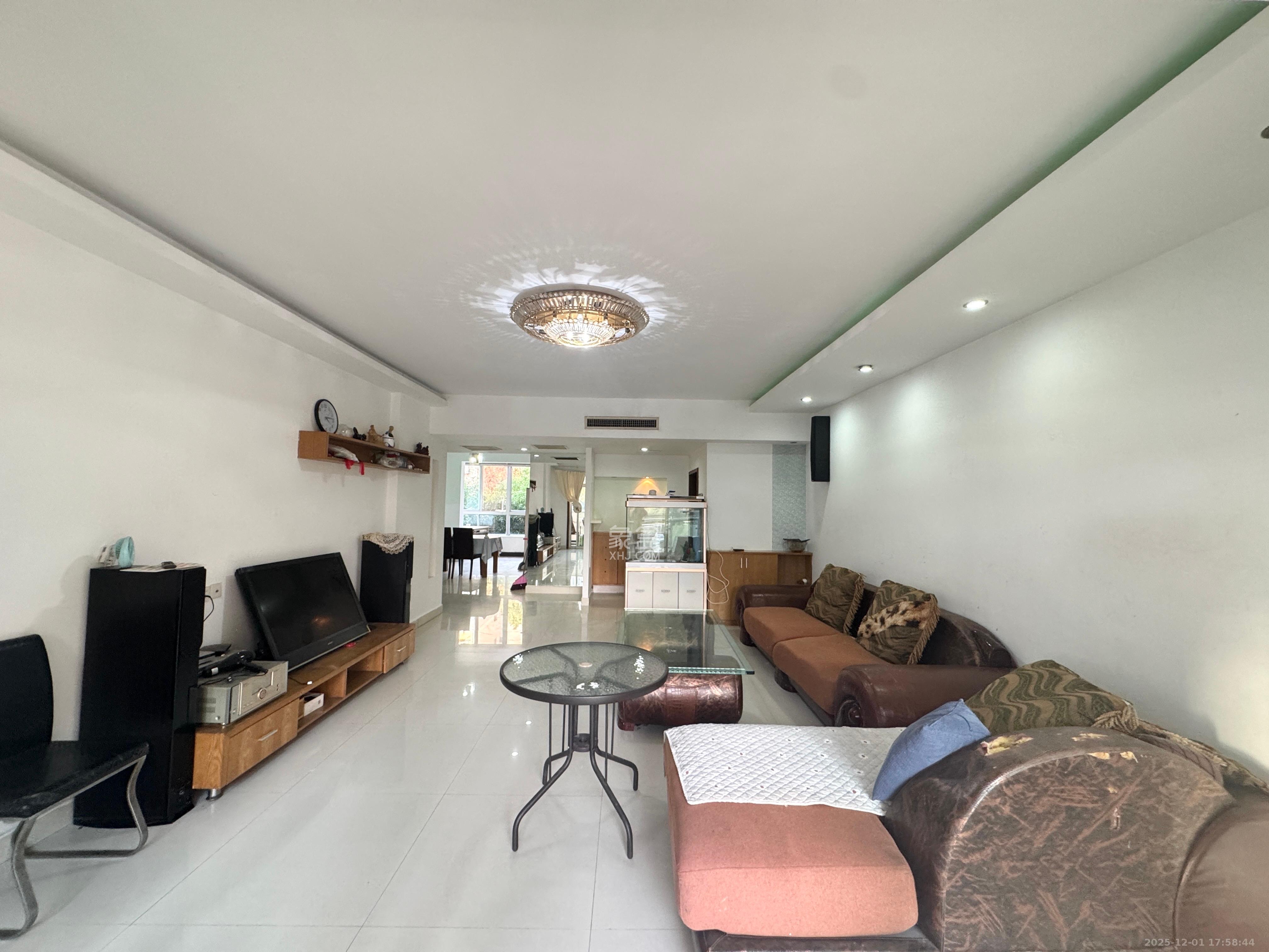 天一康园(湖南电力科技园) 4室2厅2卫 3200.0元/月 天一康园(湖南电力科技园) 4室2厅2卫 3200.0元/月室内图