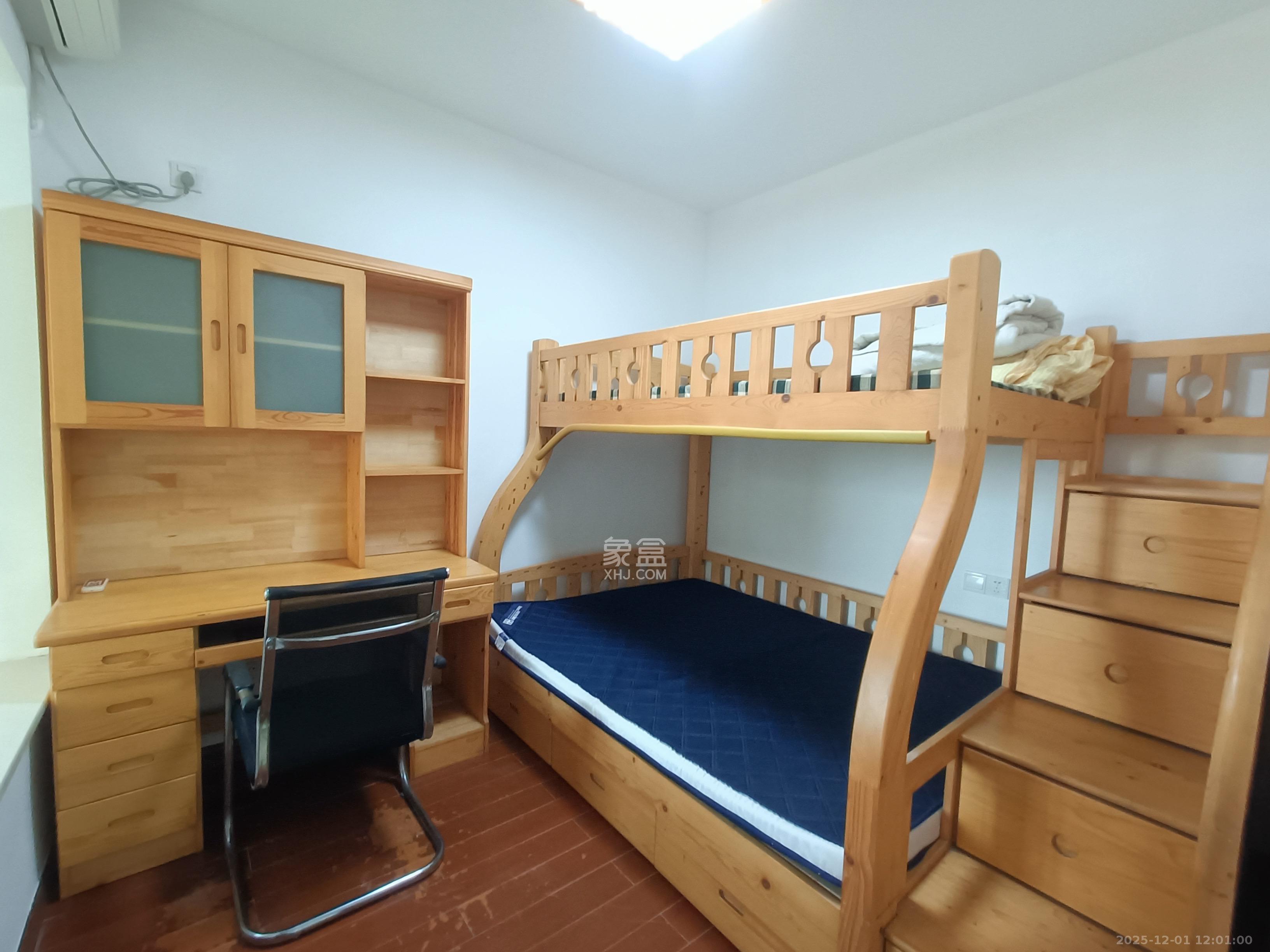 保利麓谷林语C区  2室2厅1卫    2200.0元/月室内图