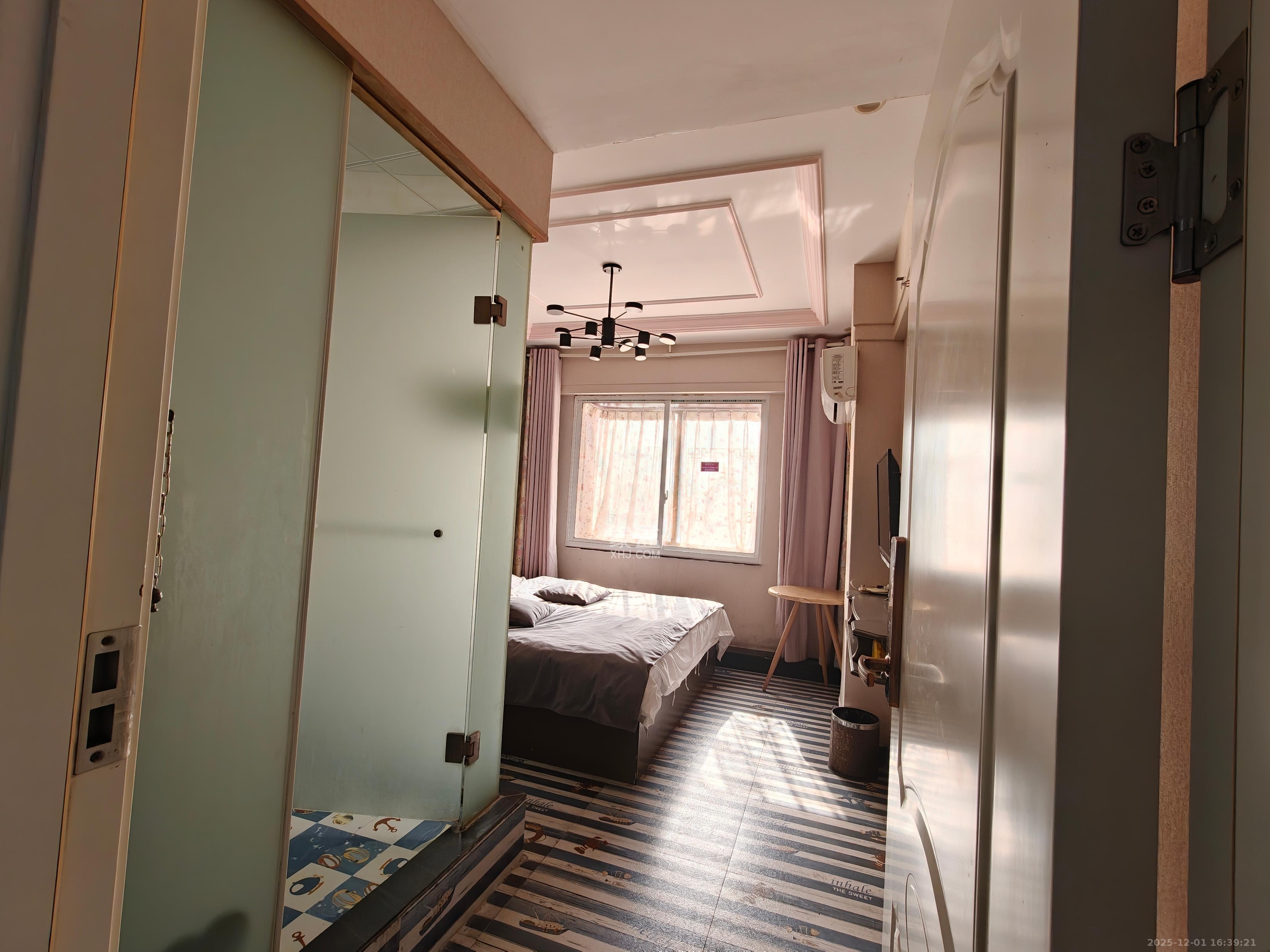 新大新 4室2厅2卫 20000.0元/月 新大新 4室2厅2卫 20000.0元/月室内图