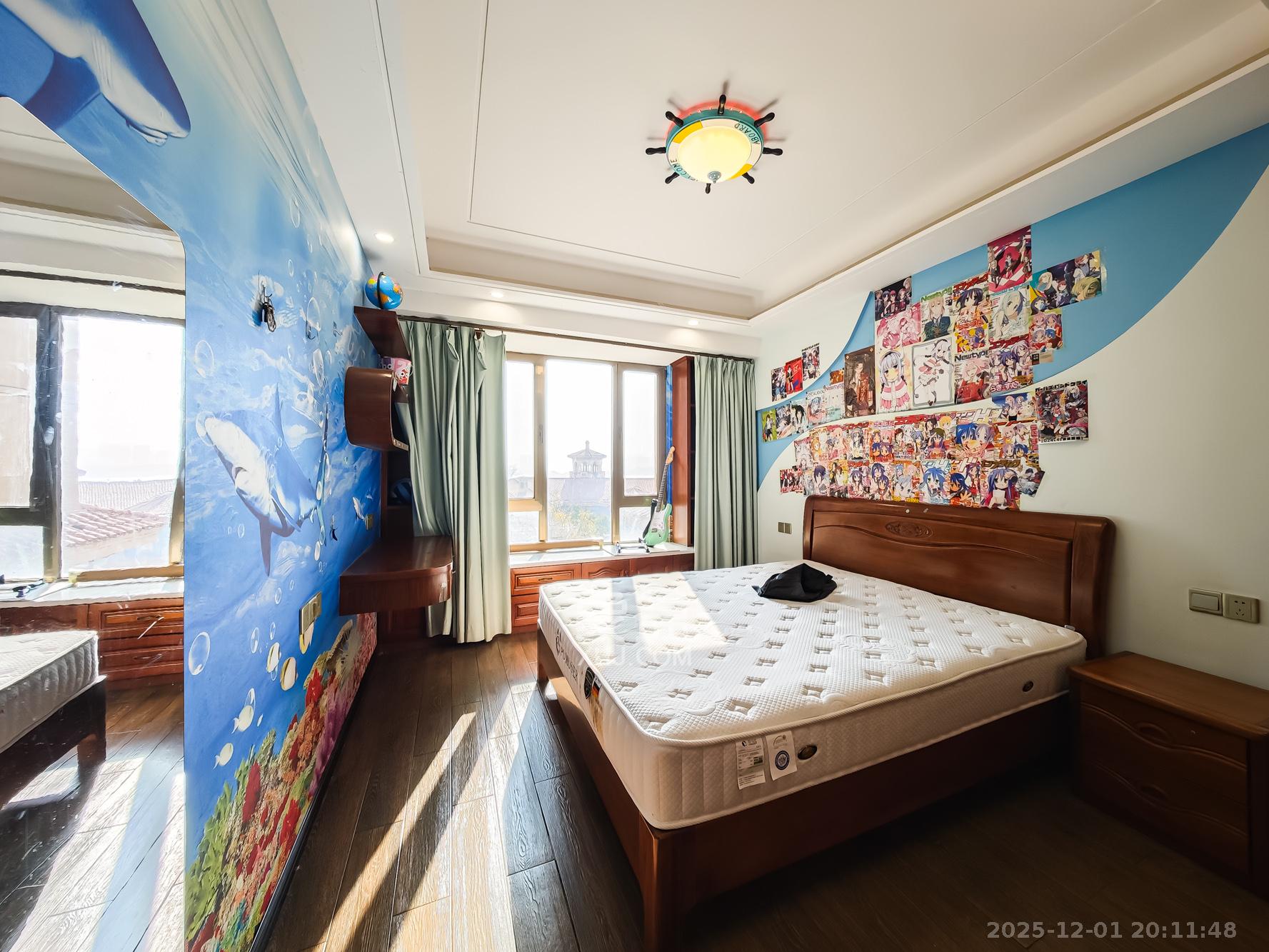 楚天逸品 5室2厅4卫 328.0万 楚天逸品 5室2厅4卫 328.0万卧室