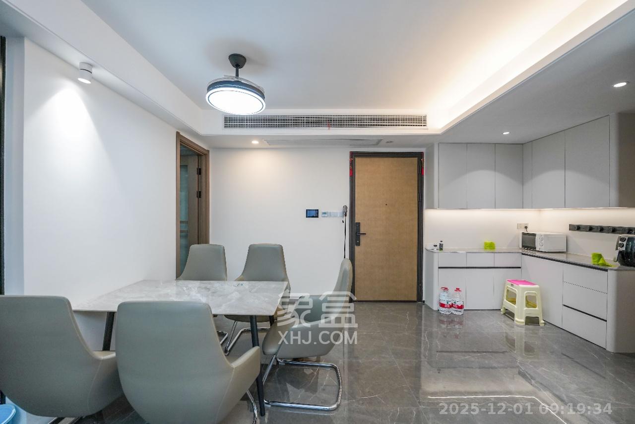 中海寰宇天下 3室2厅2卫 3800.0元/月 中海寰宇天下 3室2厅2卫 3800.0元/月室内图