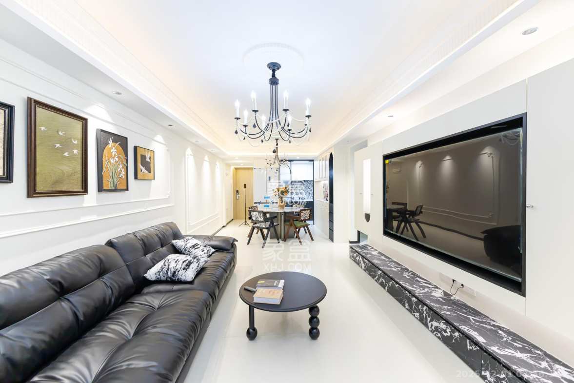 时代倾城五期 2室2厅1卫 75.8万 时代倾城五期 2室2厅1卫 75.8万客厅