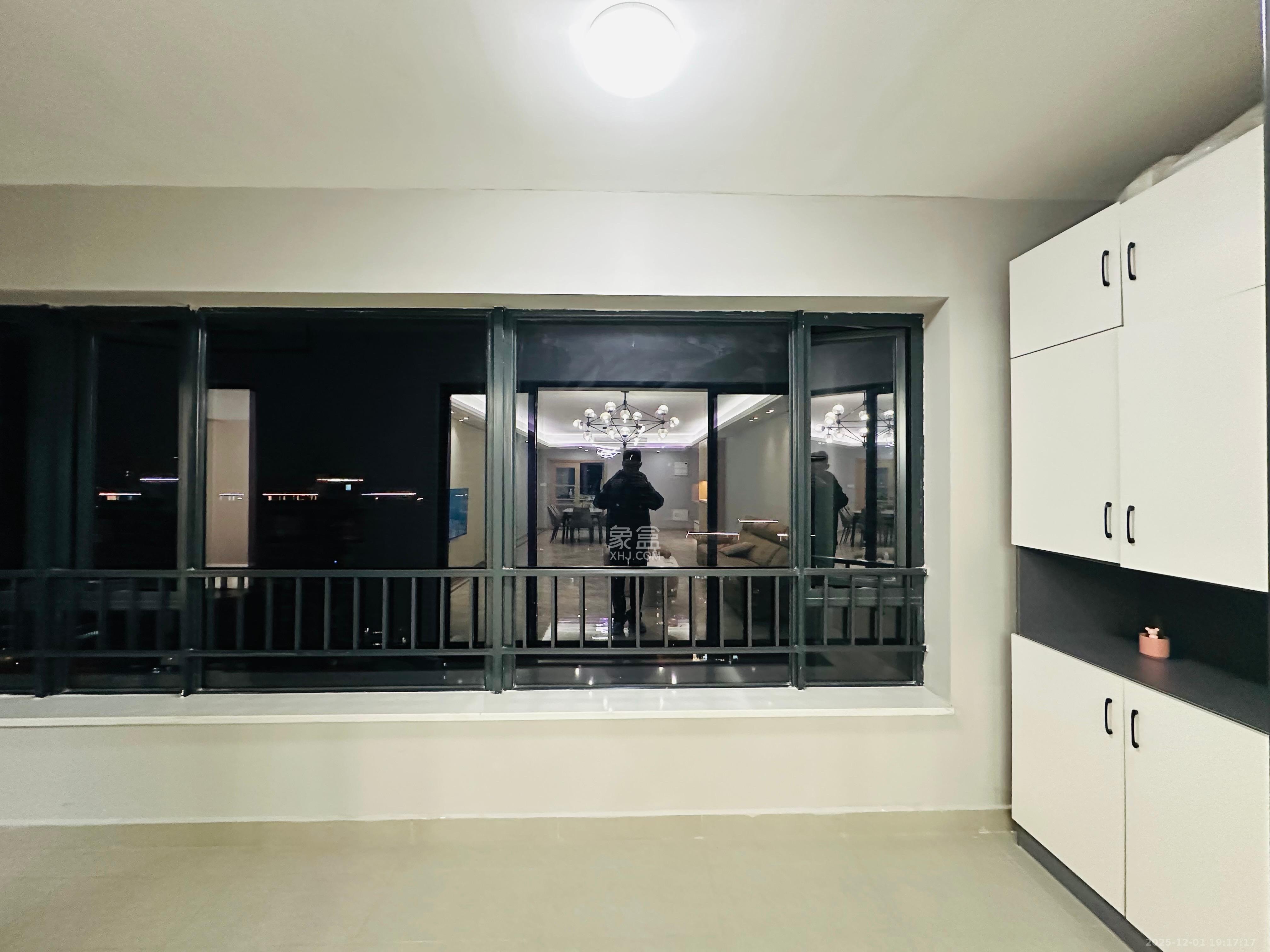 南山梅溪一方 4室2厅2卫 4500.0元/月 南山梅溪一方 4室2厅2卫 4500.0元/月室内图