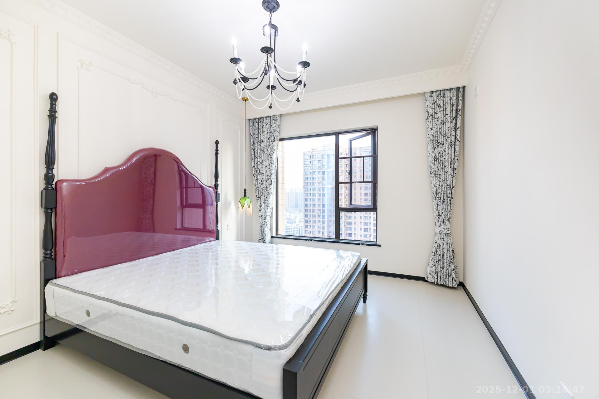 润和又一城  4室2厅2卫    106.8万卧室