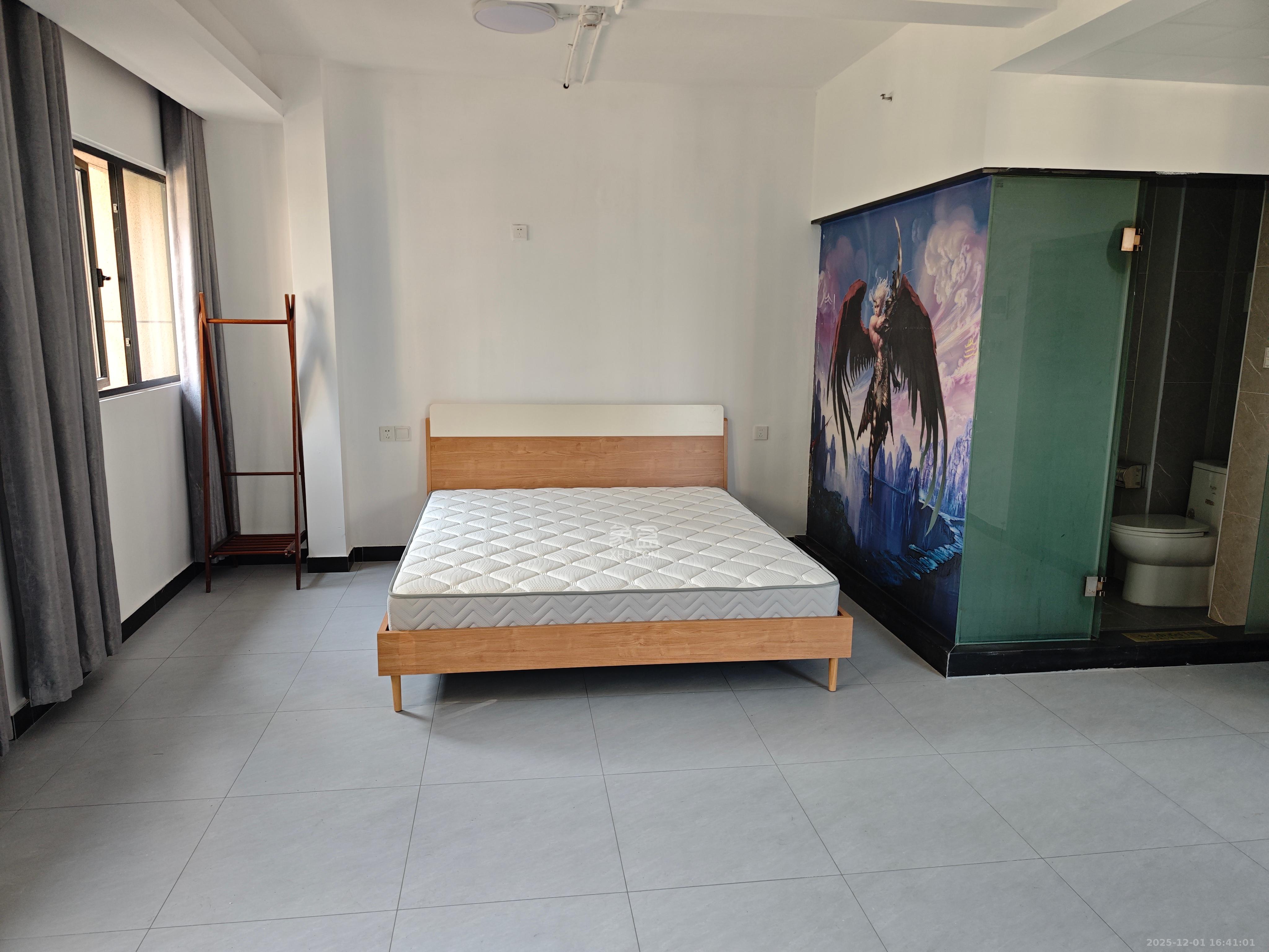 郡原广场  1室1厅1卫    1500.0元/月