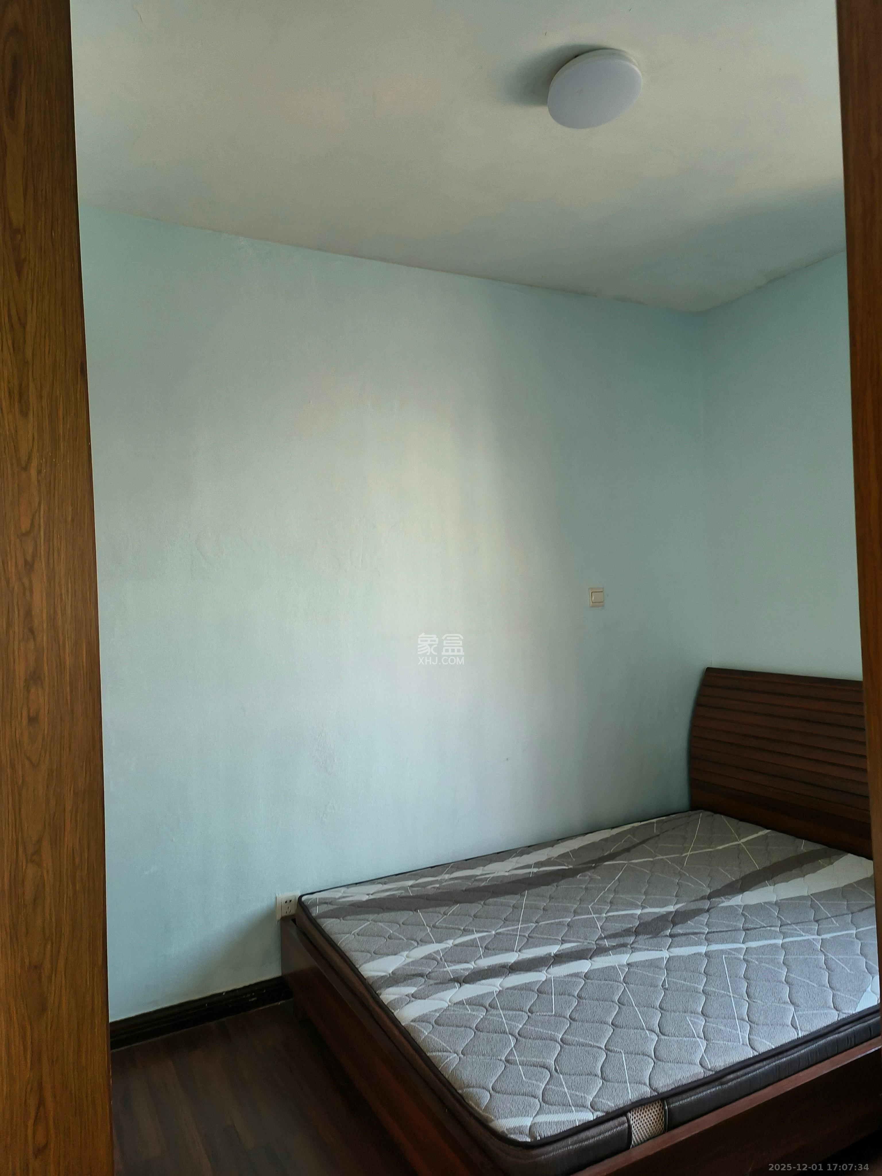 滨湖嘉园(湖滨小区) 1室0厅0卫 2600.0元/月 滨湖嘉园(湖滨小区) 1室0厅0卫 2600.0元/月室内图