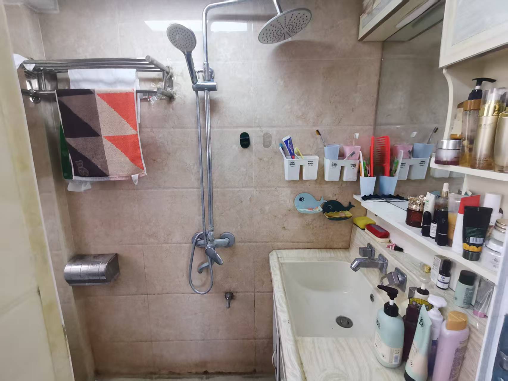 赫山公路局单位房 3室2厅1卫 29.0万 赫山公路局单位房 3室2厅1卫 29.0万室内图