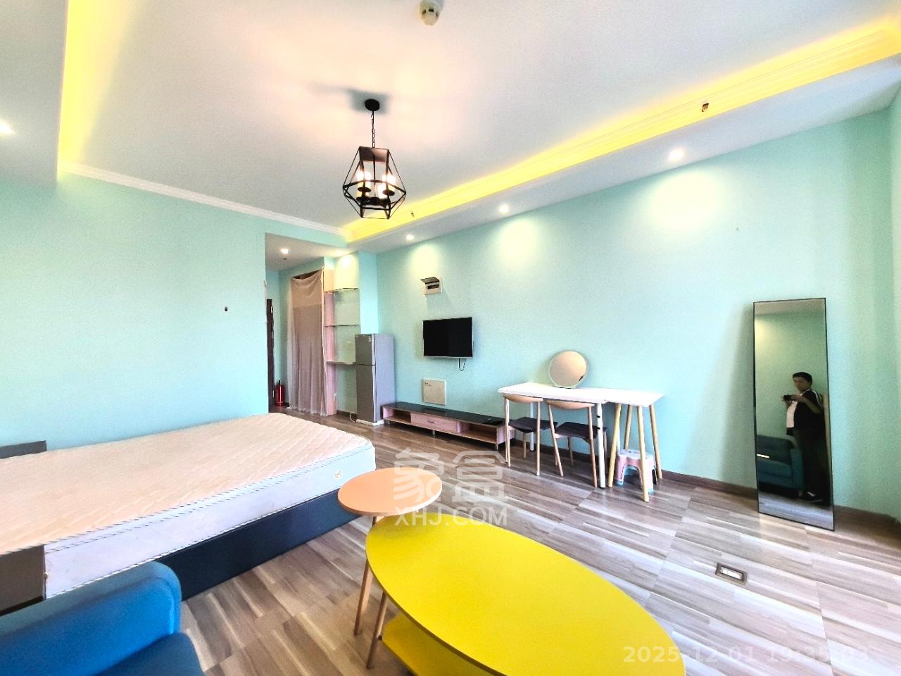 新世界广场  1室0厅0卫    1500.0元/月