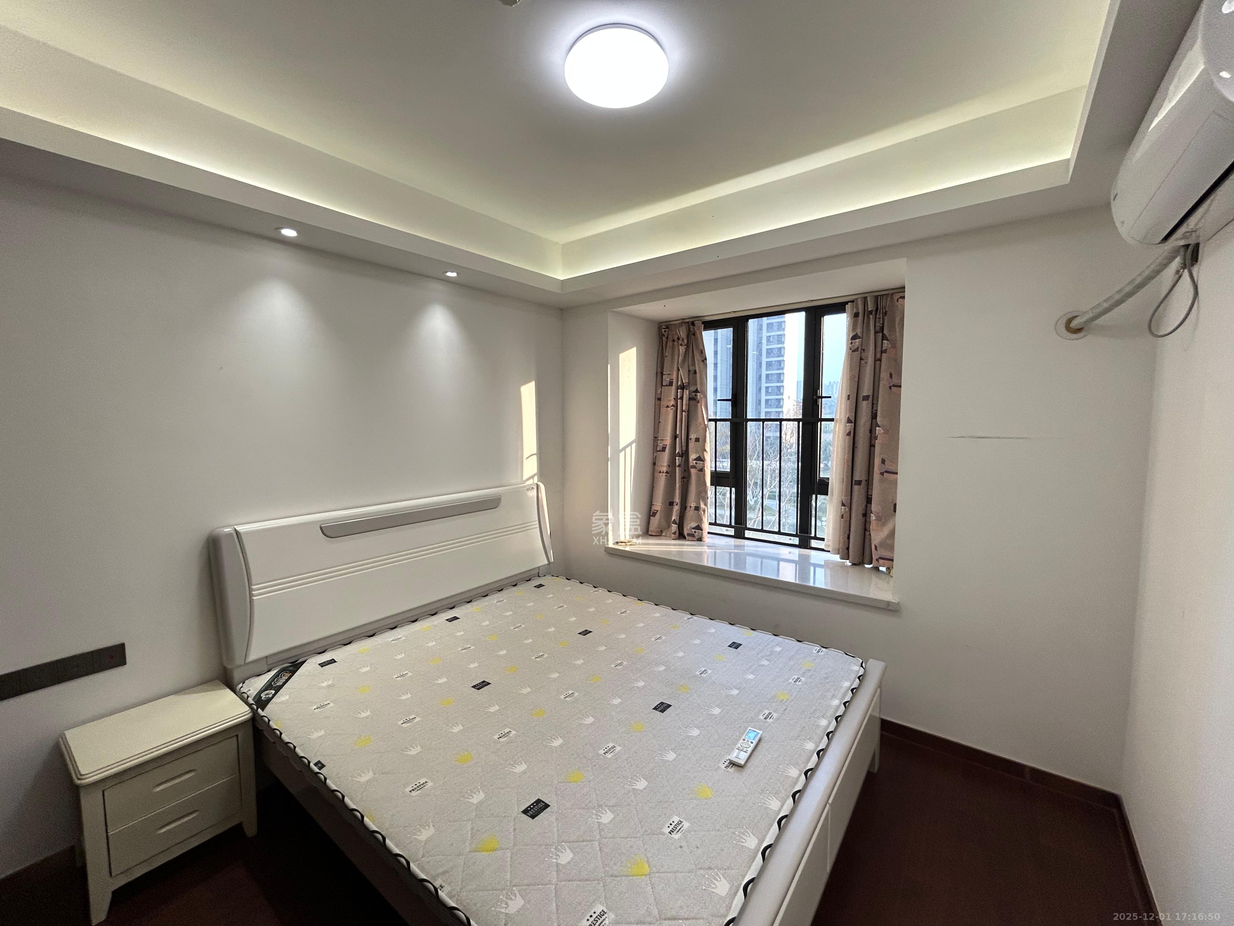 梅溪悦章 3室2厅2卫 3200.0元/月 梅溪悦章 3室2厅2卫 3200.0元/月室内图