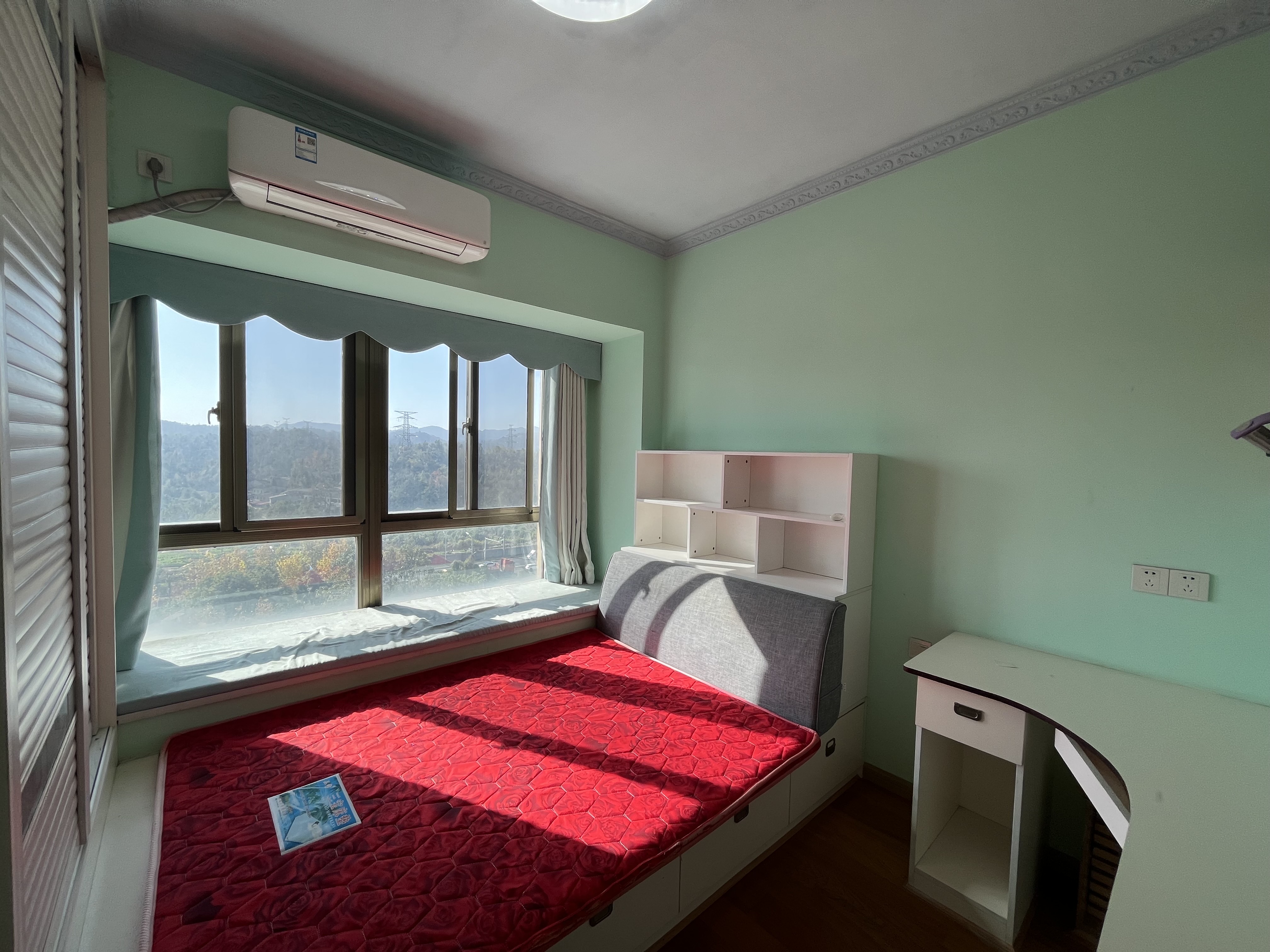 碧桂园 1室1厅1卫 1600.0元/月 碧桂园 1室1厅1卫 1600.0元/月室内图