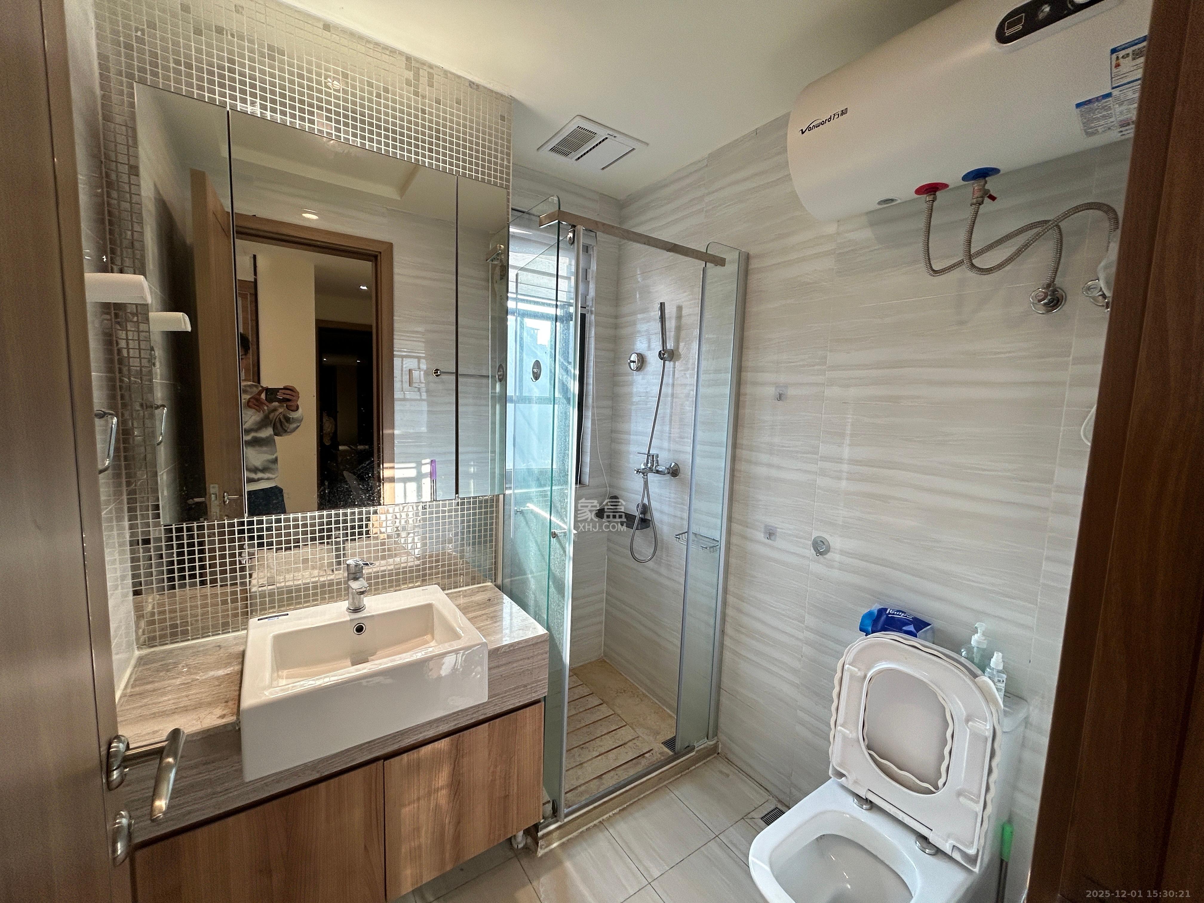 恒大清澜苑(恒大御景半岛四期) 1室1厅1卫 2300.0元/月 恒大清澜苑(恒大御景半岛四期) 1室1厅1卫 2300.0元/月室内图