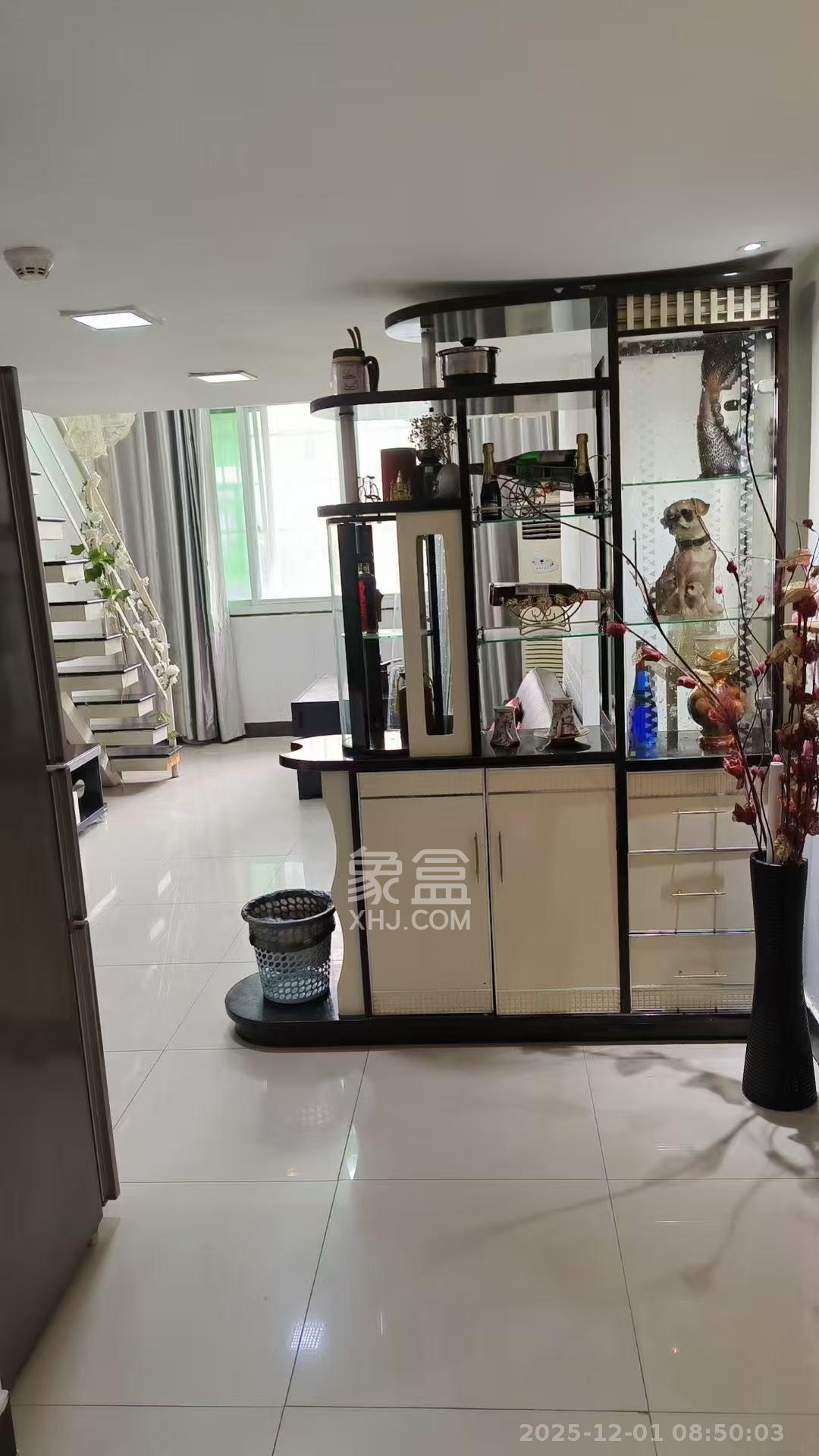 科达名居  1室1厅1卫    1800.0元/月室内图