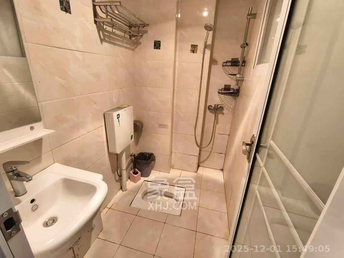 未来漫城 1室1厅1卫 1400.0元/月 未来漫城 1室1厅1卫 1400.0元/月室内图