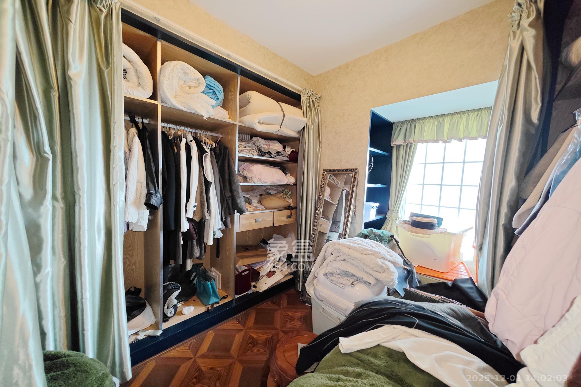 都市兰亭  4室2厅2卫    99.0万其他