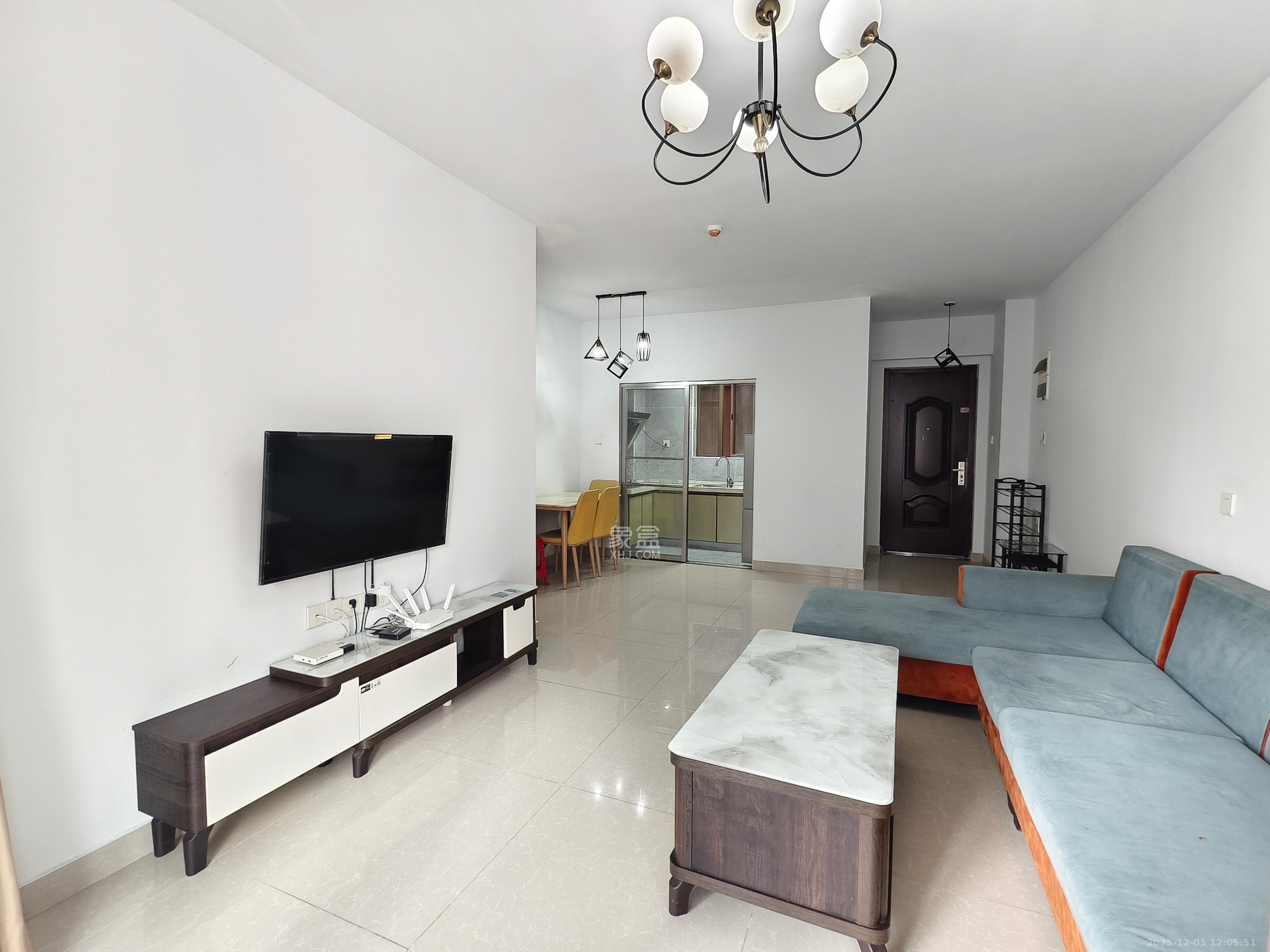 第六都（陆都小区）  3室1厅1卫    3400.0元/月