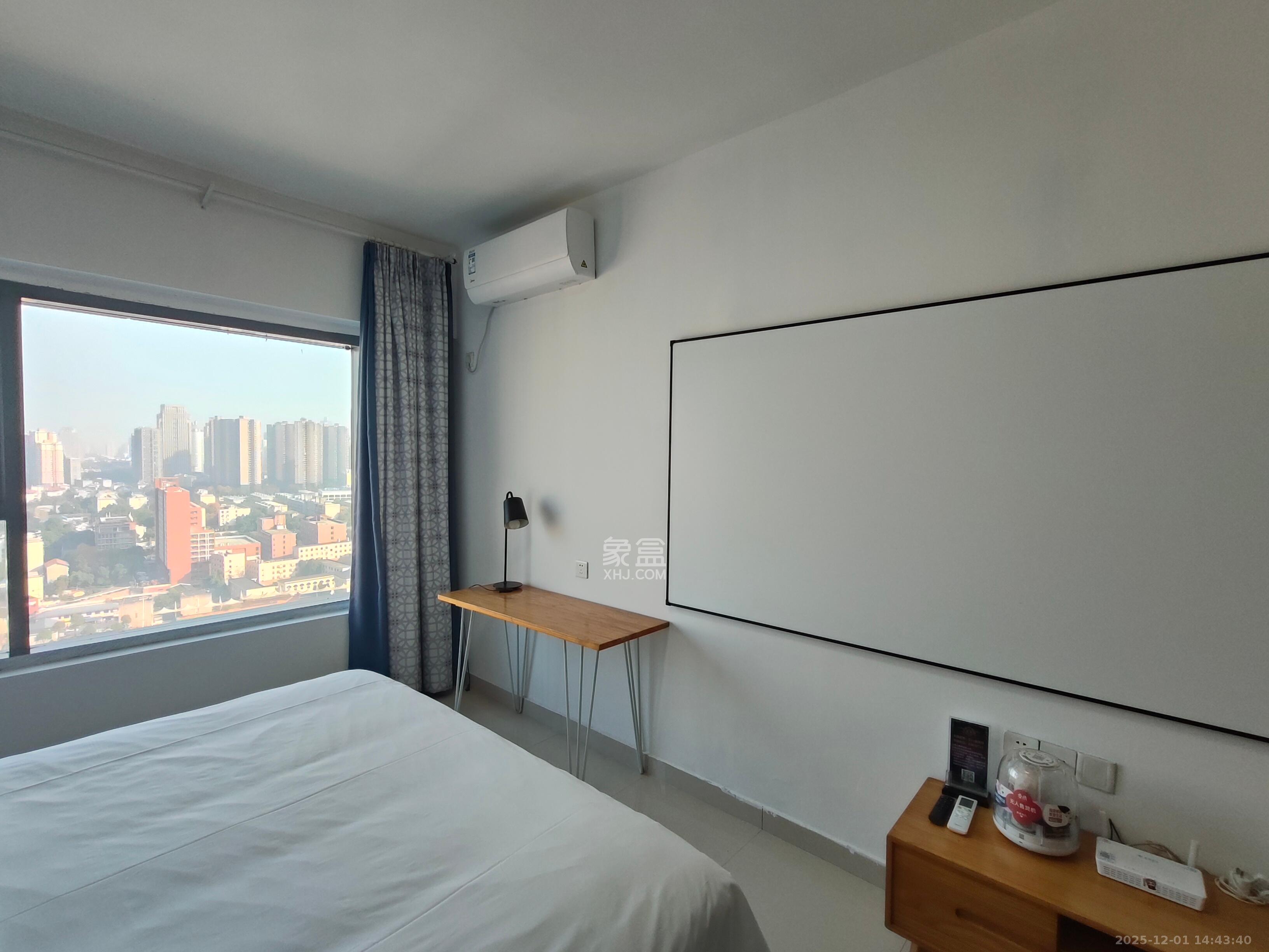 东怡外国(南湖一号) 1室1厅1卫 2200.0元/月 东怡外国(南湖一号) 1室1厅1卫 2200.0元/月室内图