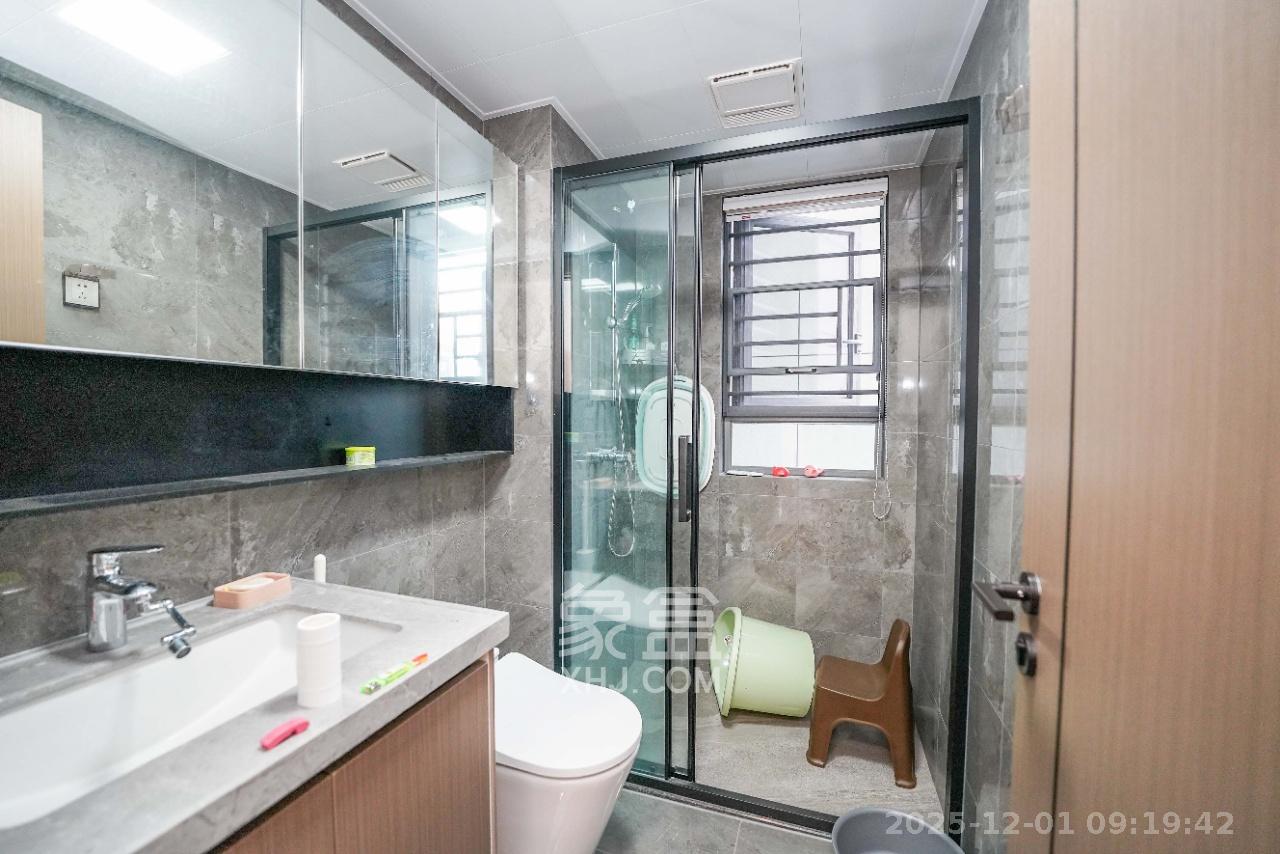 中海寰宇天下 3室2厅2卫 3800.0元/月 中海寰宇天下 3室2厅2卫 3800.0元/月室内图